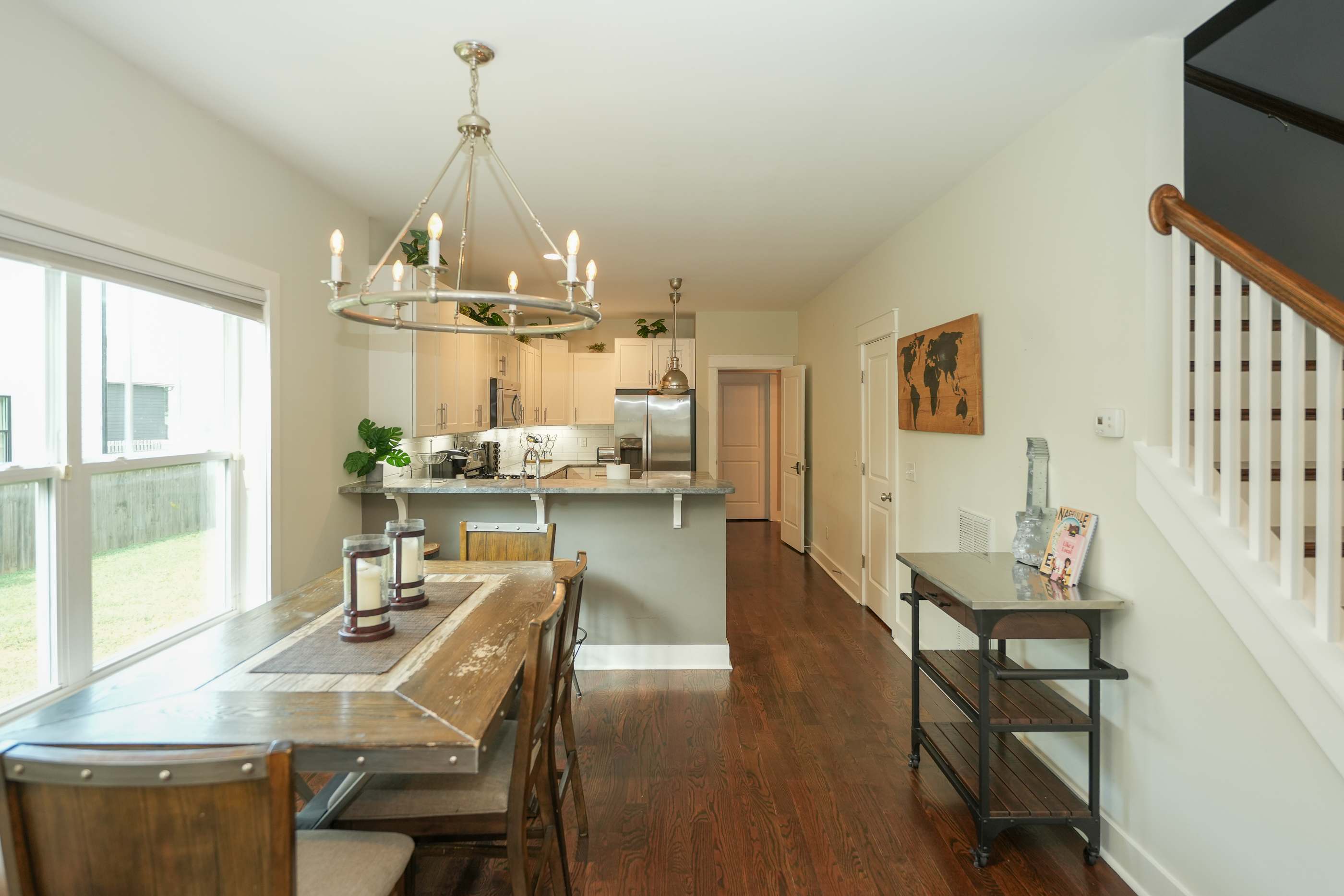 NEW 4 Bed | Rooftop | Central Location | Sleeps 8+