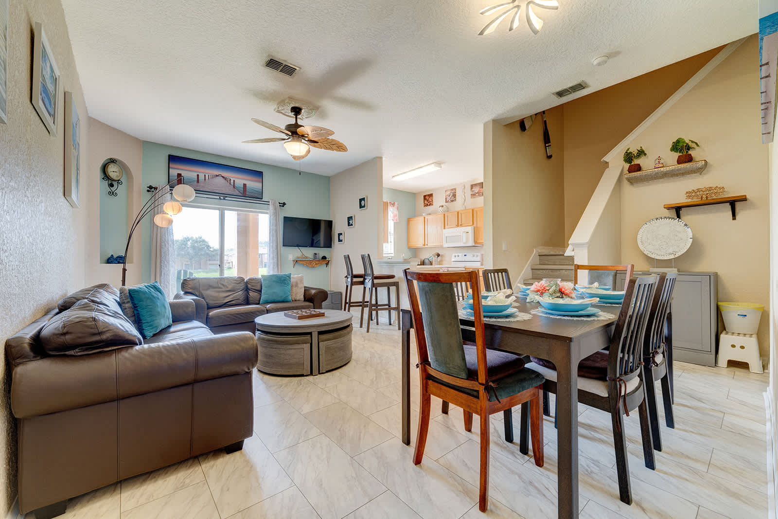 4BR family escape w/ pool & lazy river