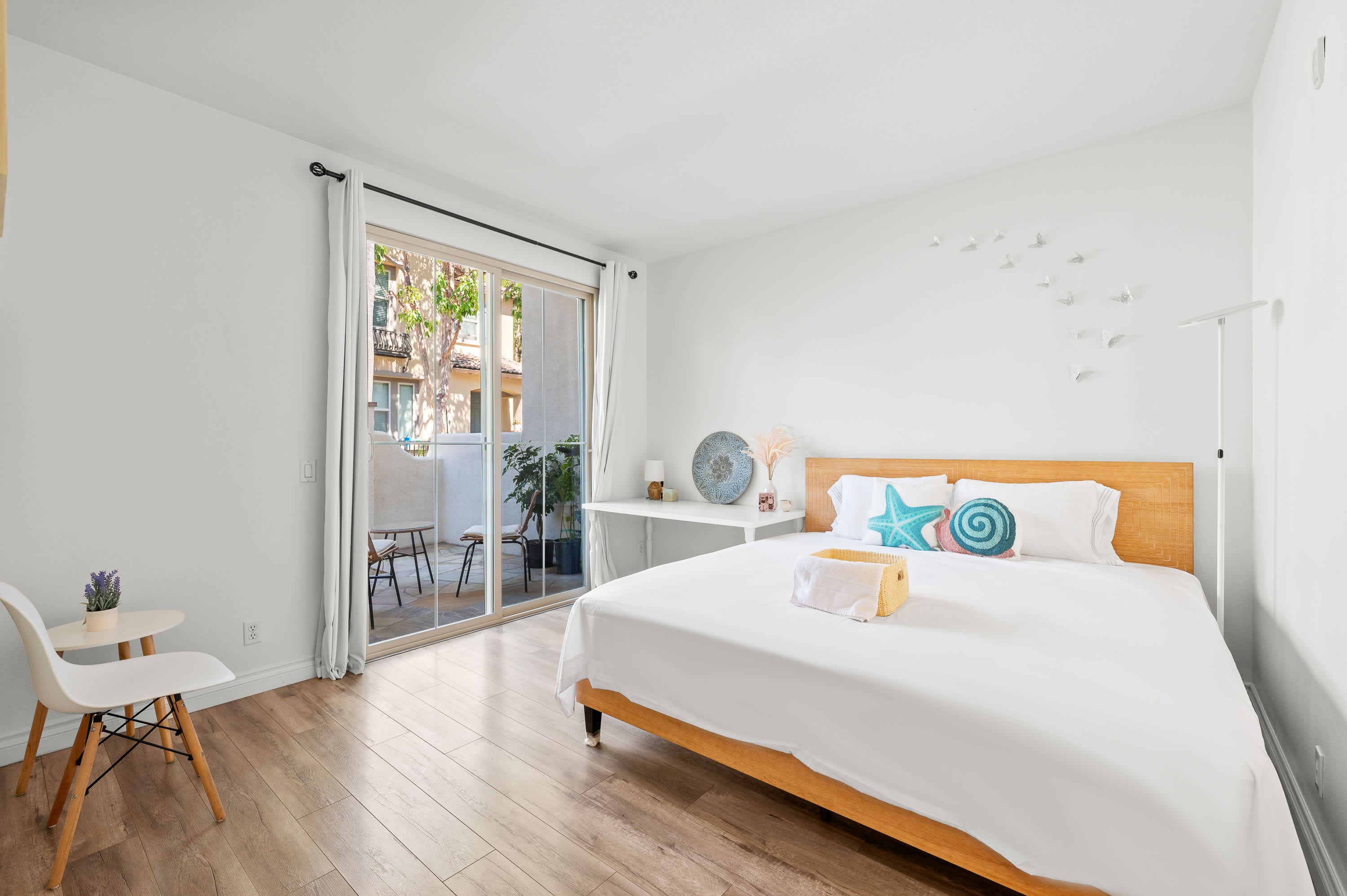 Private Entry Cozy Suite w Patio Bath Kitchenette — Irvine, CA — vacation rental