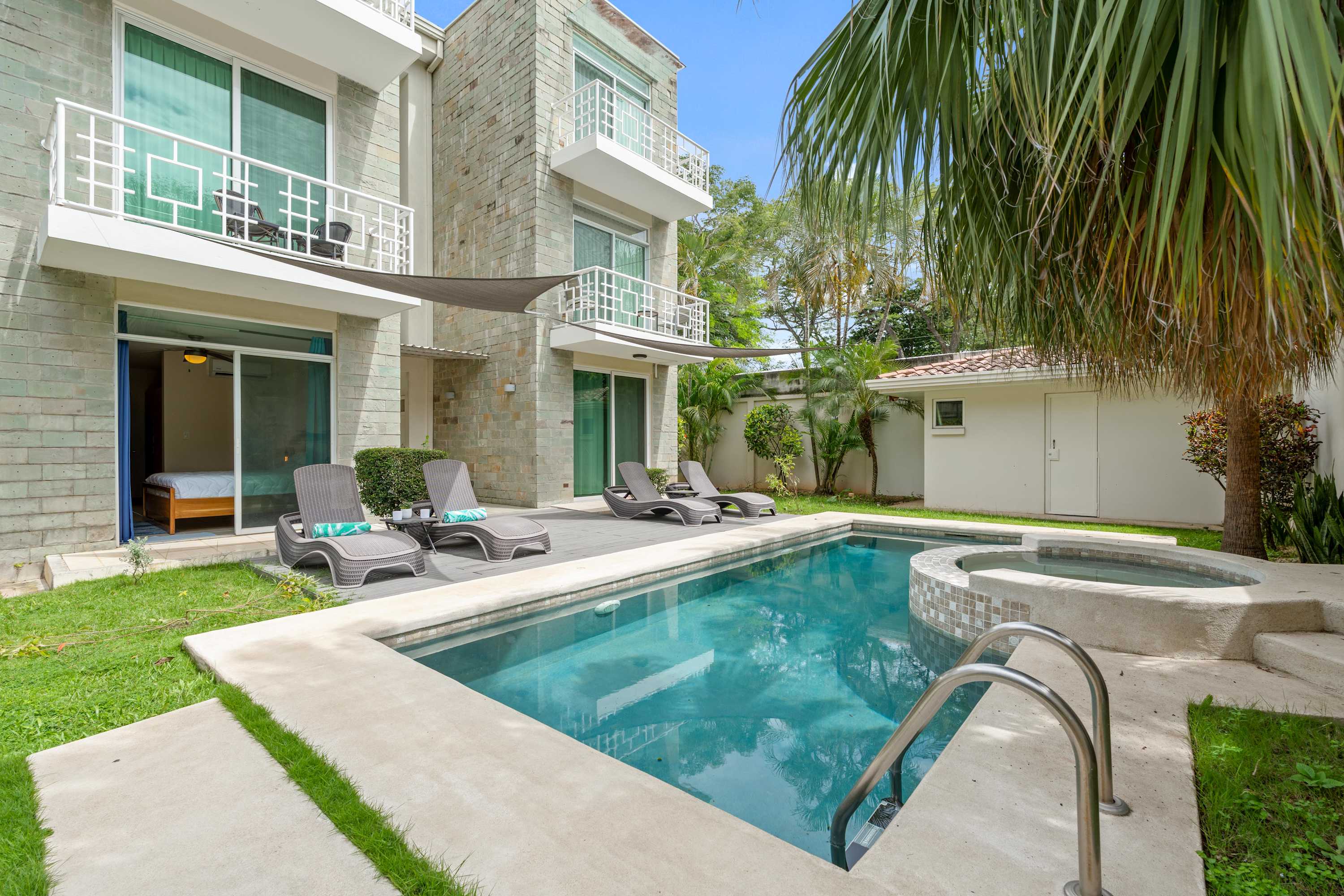 Pool Access | 2-Min Walk to Playa Potrero — Playa Potrero, Provincia de Guanacaste — vacation rental