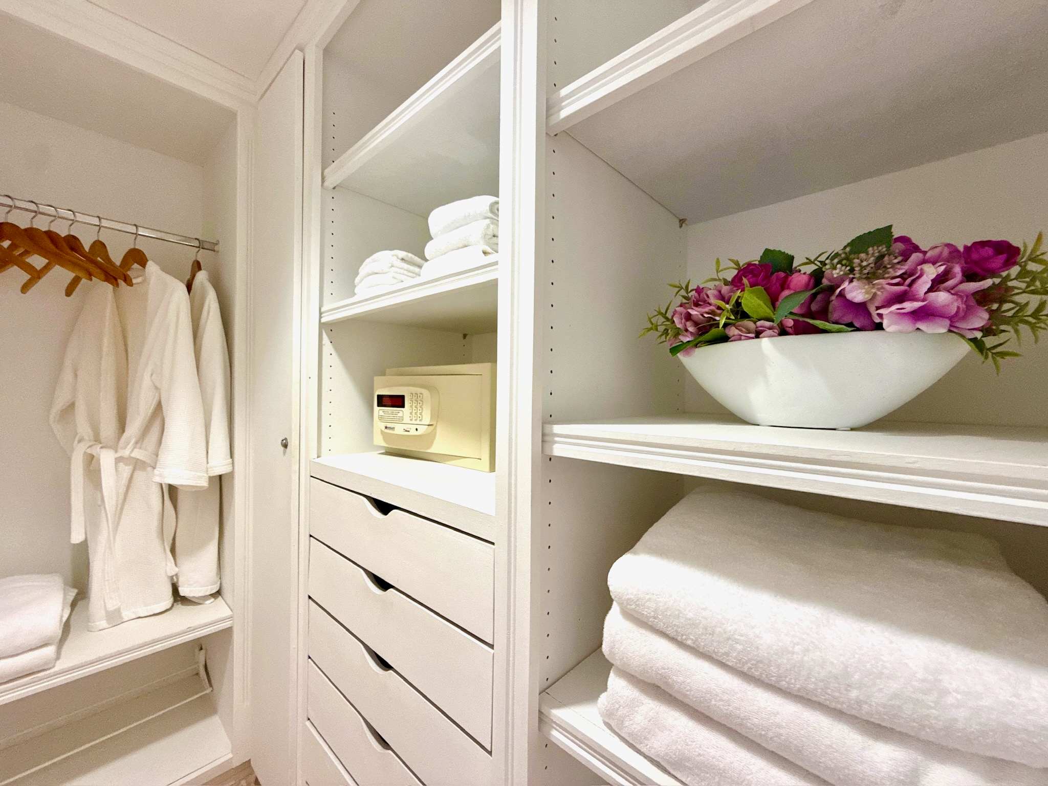 SeaAmore Luxury Condo at The Cliff · Cupecoy | SeaLaVie SXM — photo 14