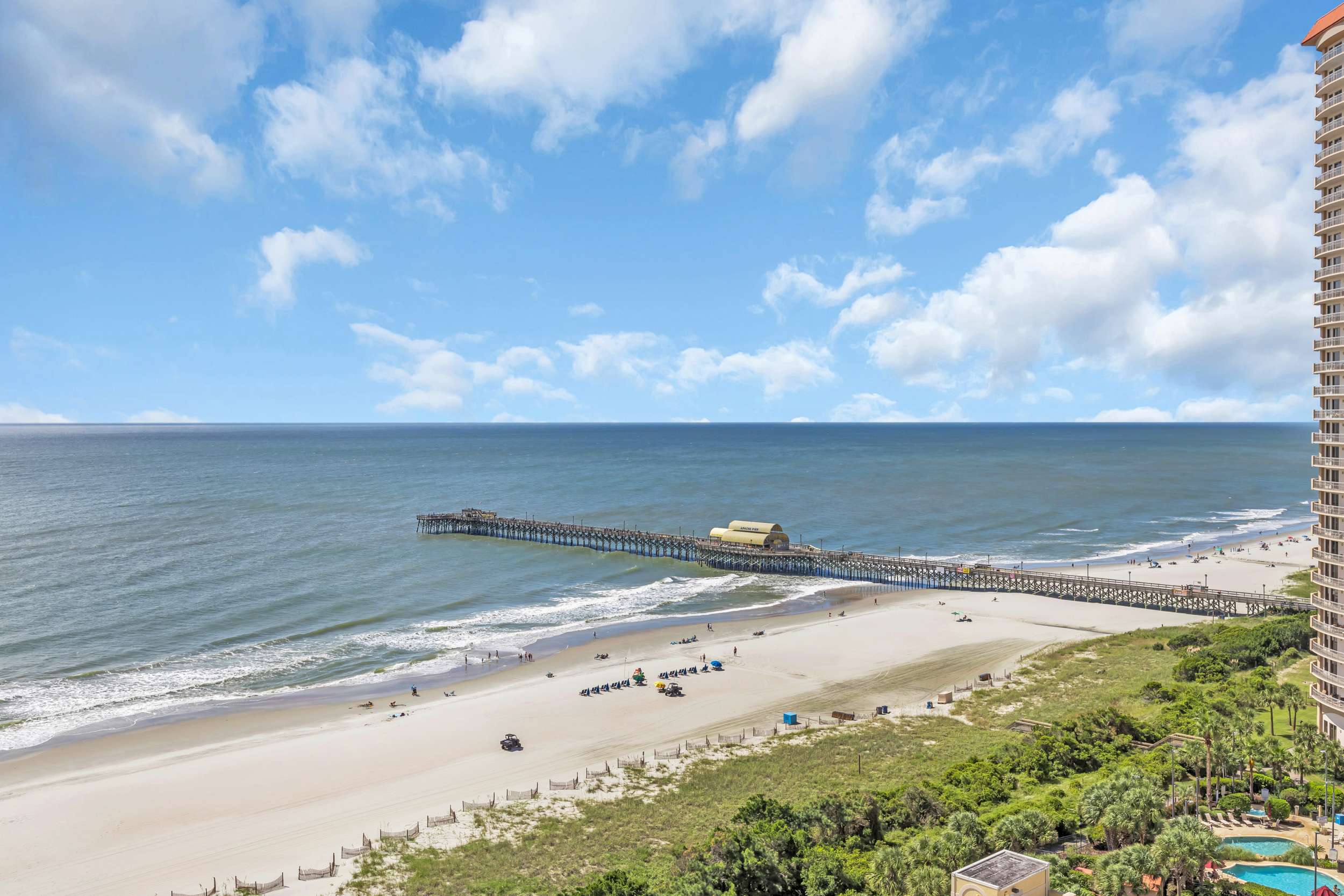 Ocean View at Brighton! Gorgeous Ocean Pier Views and Pool