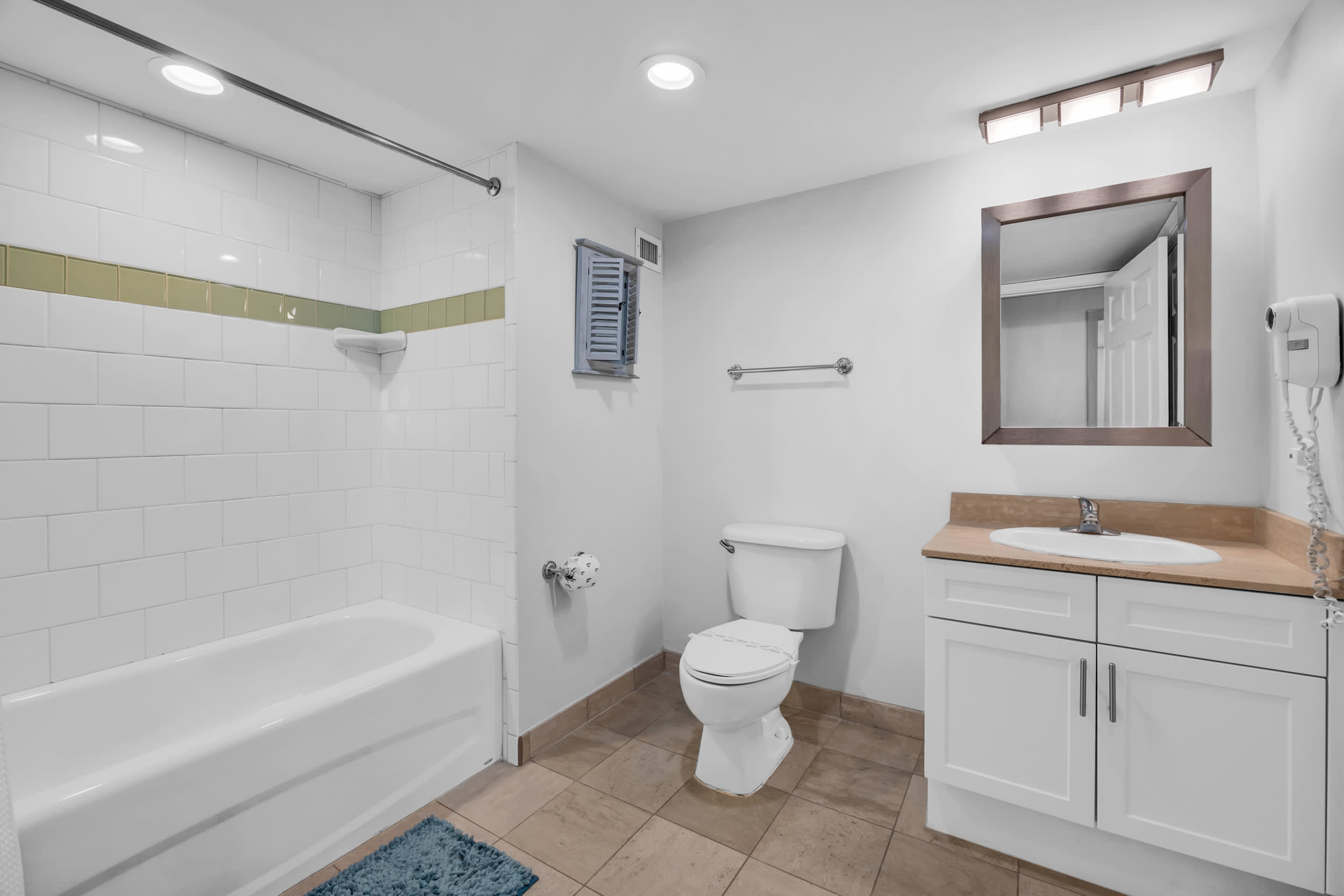 Ocean View Resort Condo w Private Master Suite