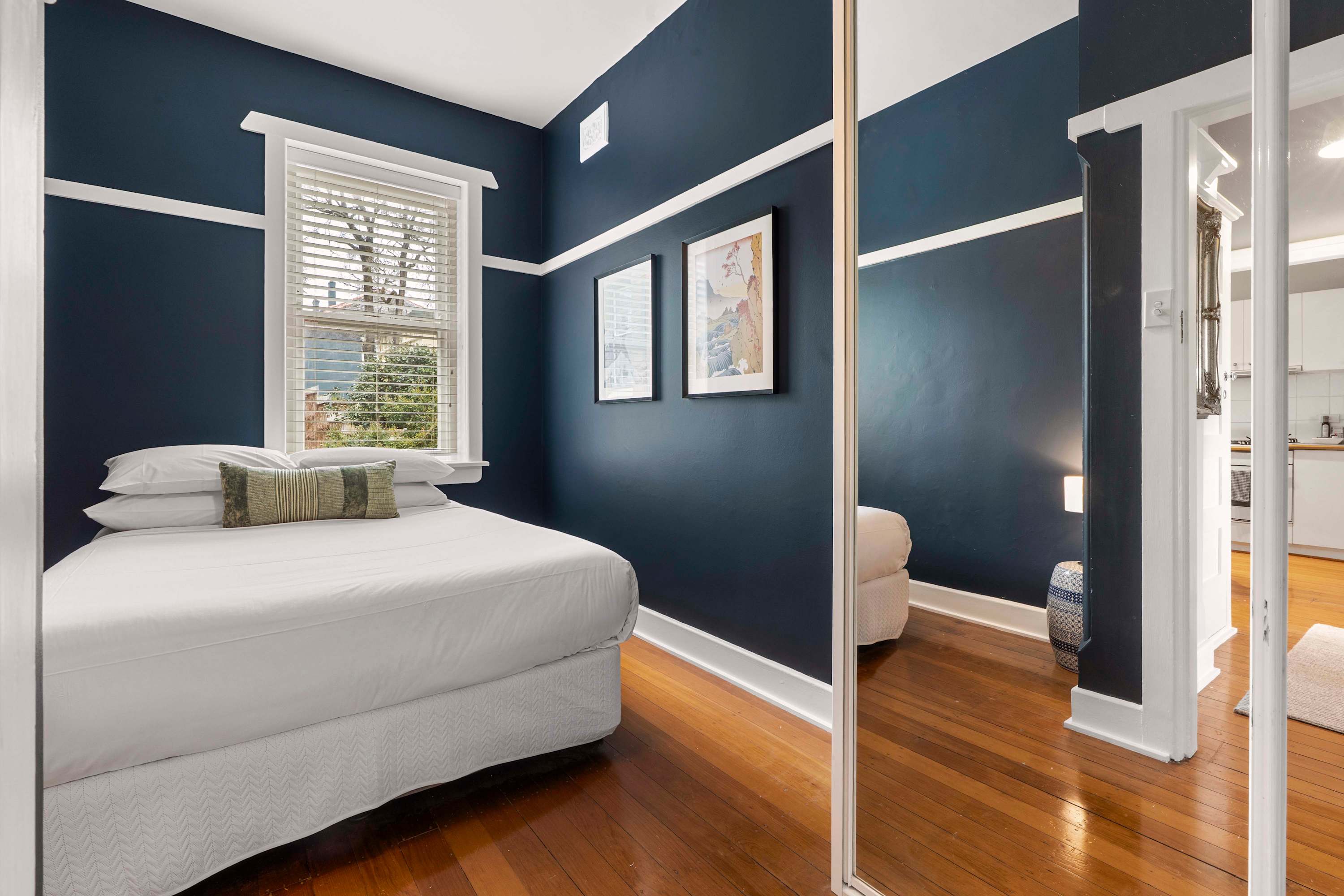 Cremorne Point Art Deco Classic