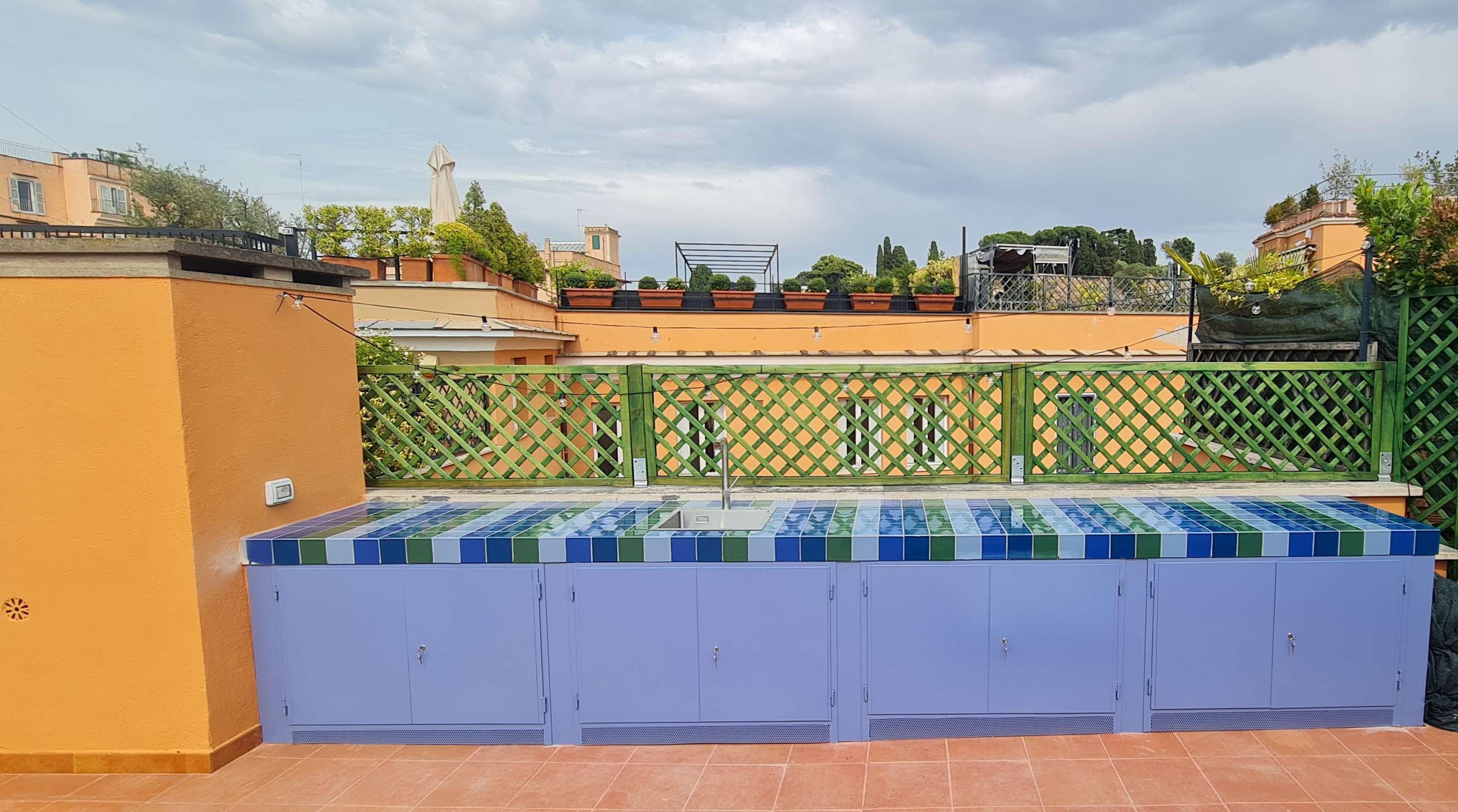 TR - Forum Terrace - Image 19