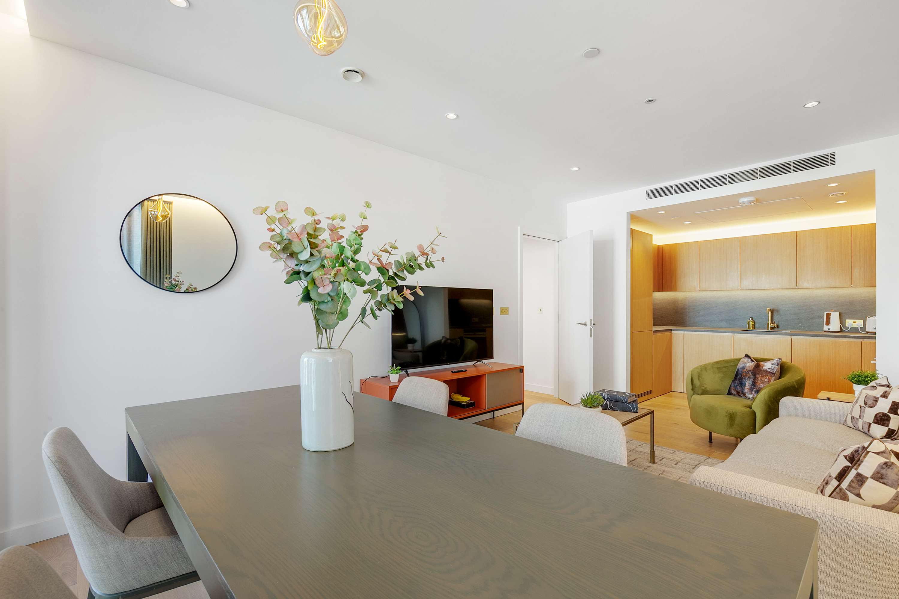 Stylish and Charming 2-Bedroom Condo