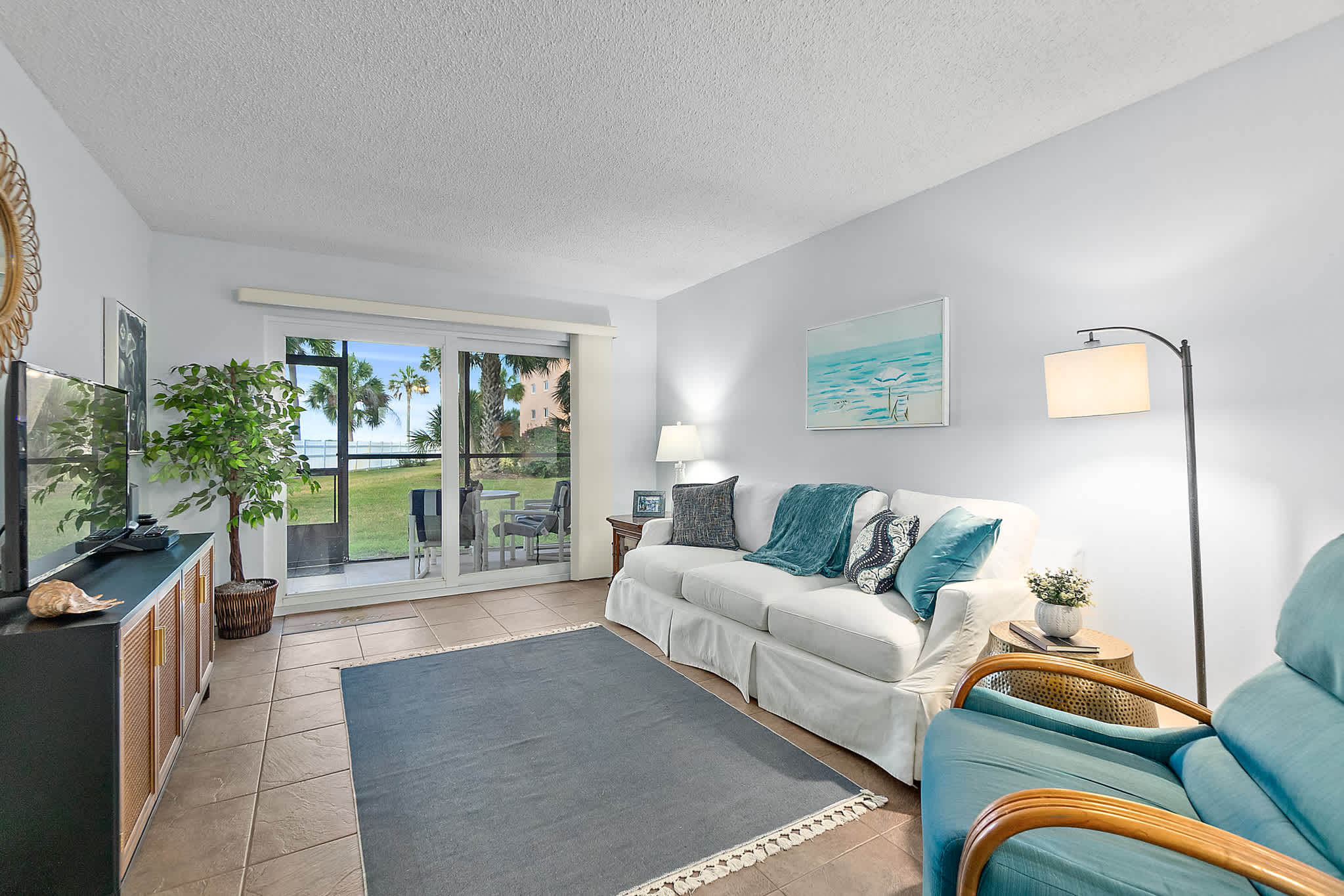 Gone Coastal l Steps to Beach l Sleeps 6 — St. Augustine, FL — vacation rental
