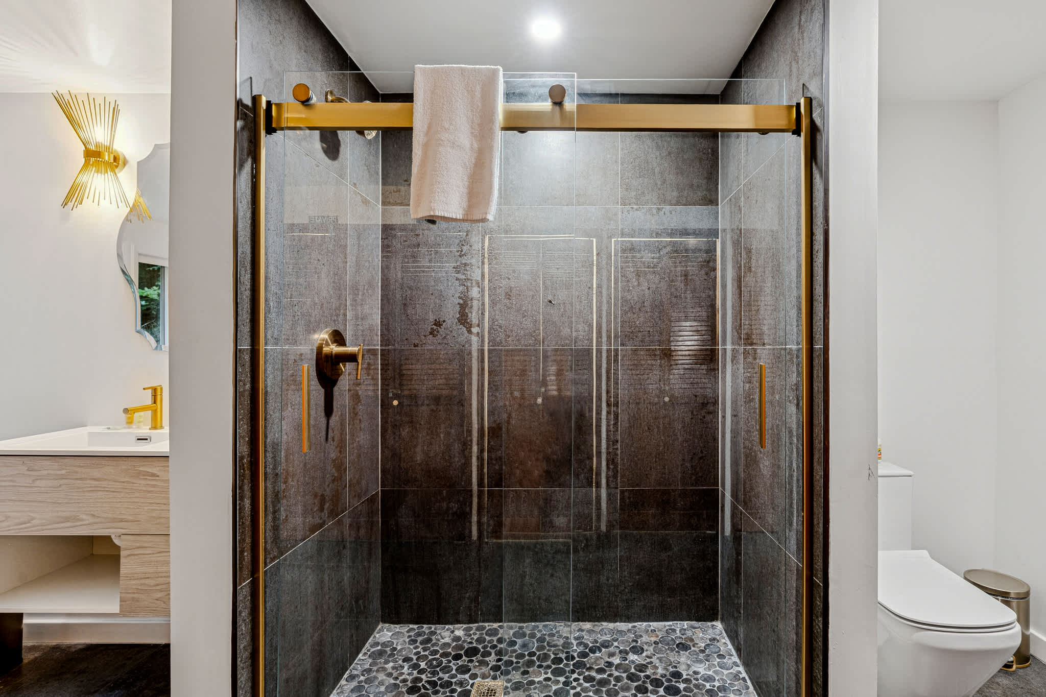 Sauna, Hot Tub, Game Room | The Gathering Place