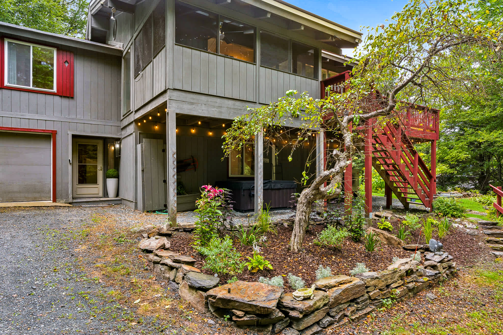 Sauna, Hot Tub, Game Room | The Gathering Place