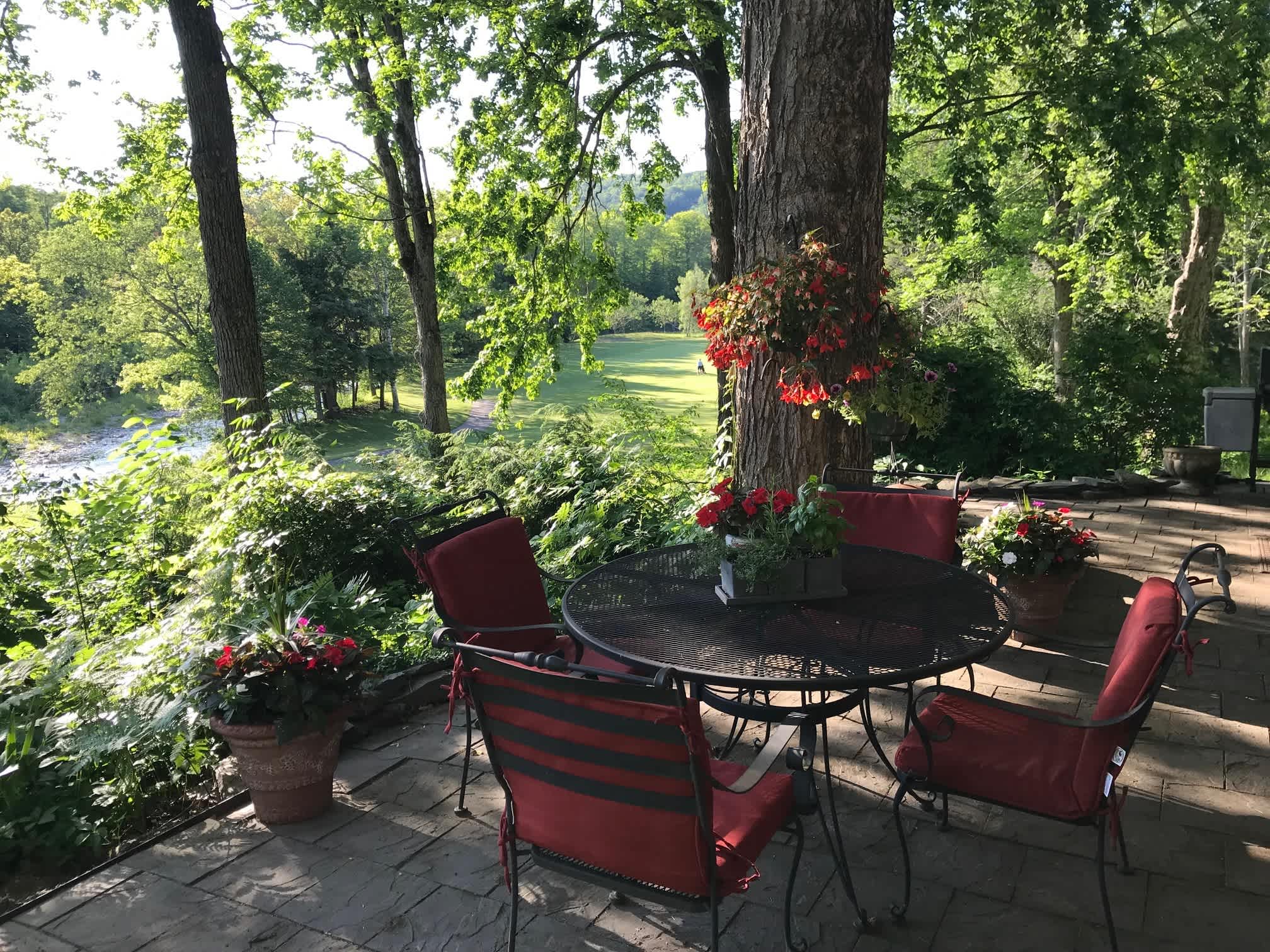 Highland Golf Course Getaway | Fairway Village 5B