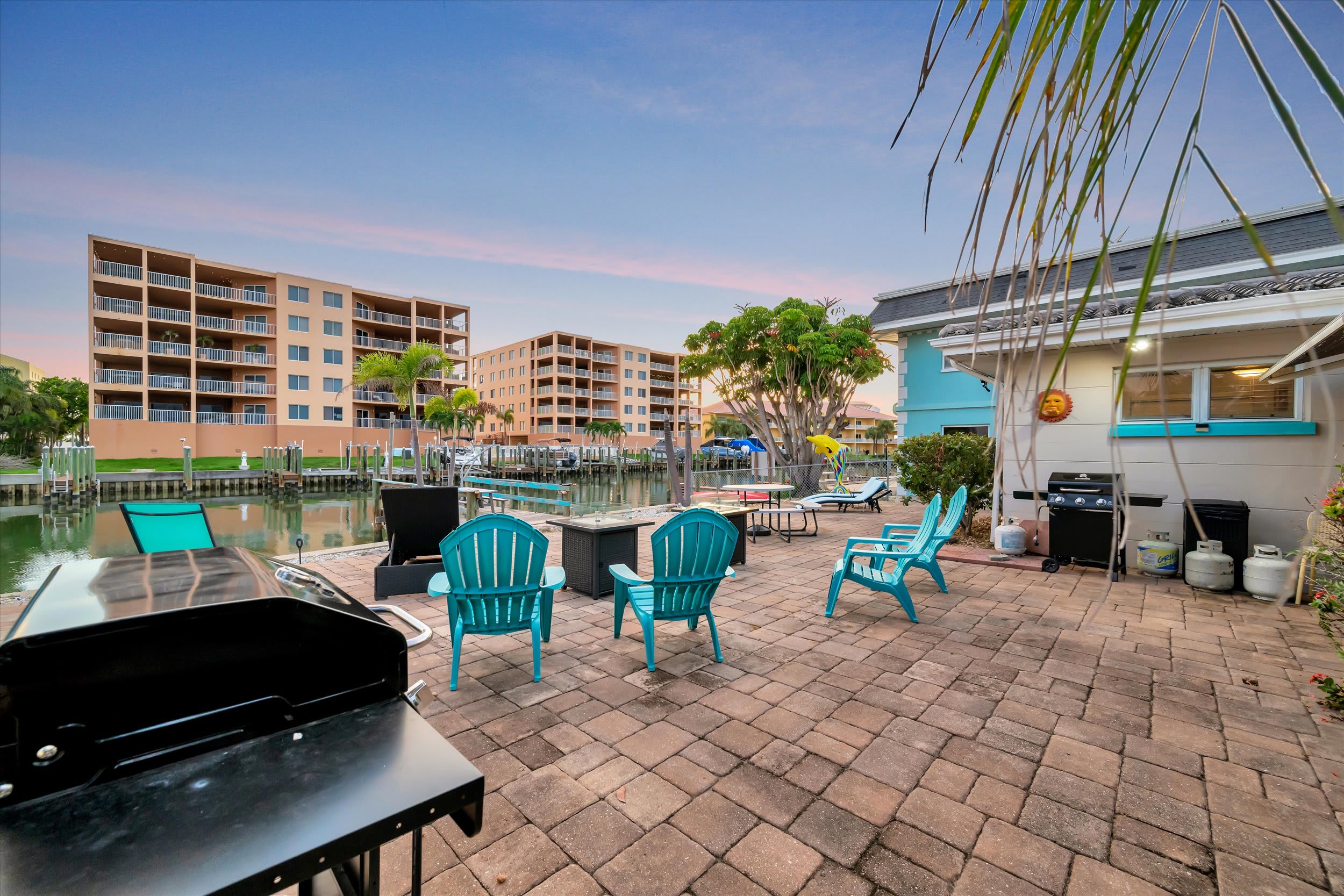 FREE Boat Parking! Walk To Treasure Island beach β Treasure Island, FL β vacation rental