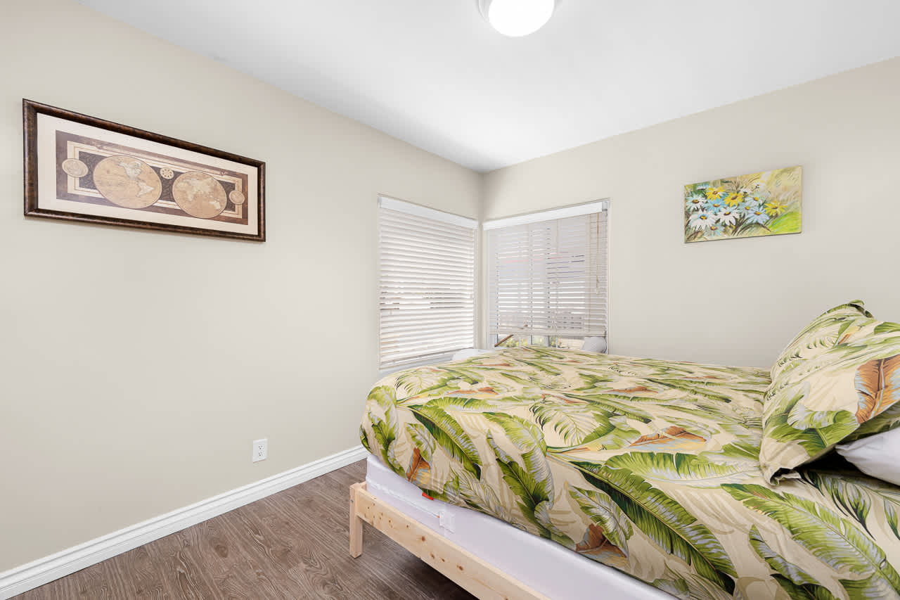 Bens Beach Bungalow 1 150 Steps to Sand 5