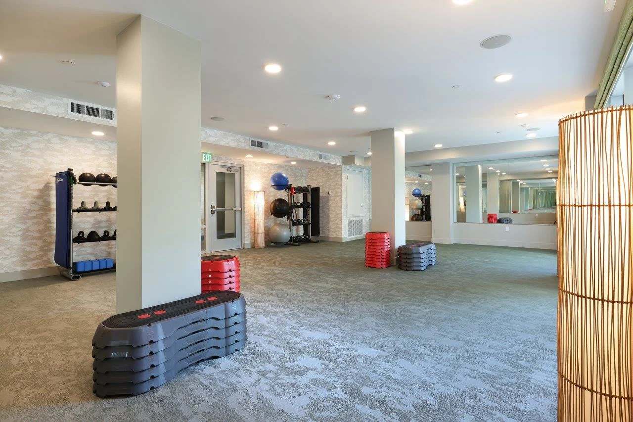 Luxury Apartment 10 Min to Disneyland | Pool & Gym - Photo 28