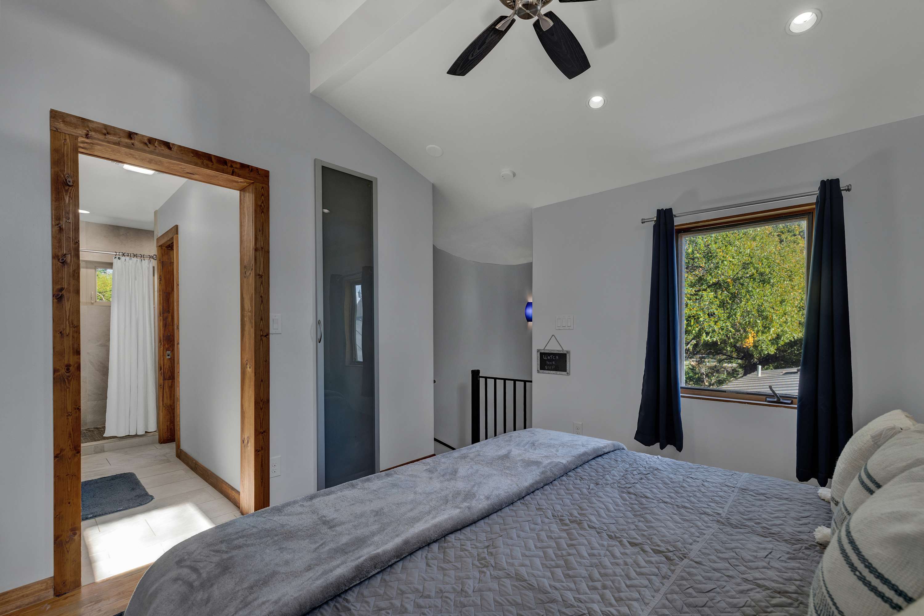 Schubert Place D | Photo 8