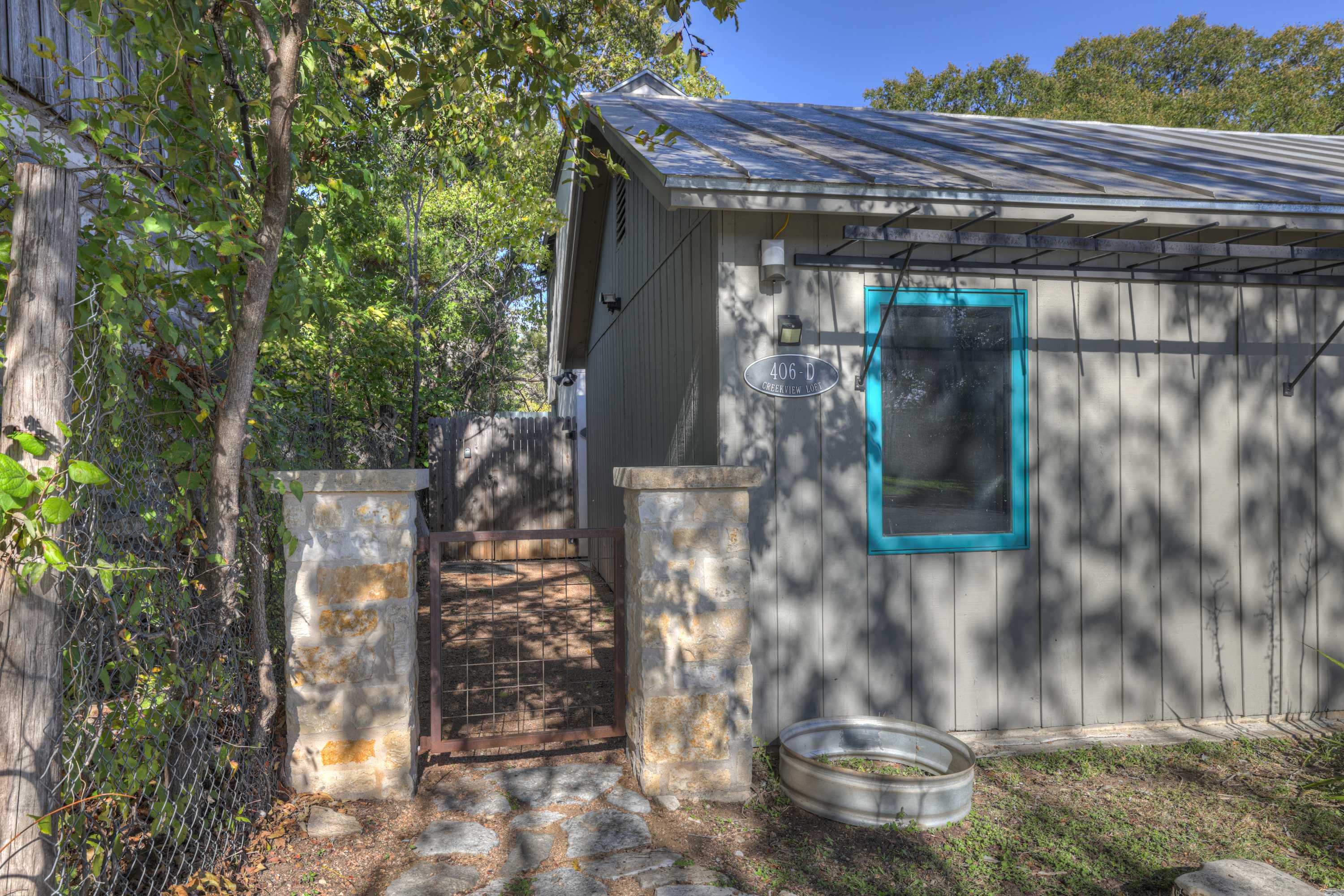 Schubert Place D | Photo 6