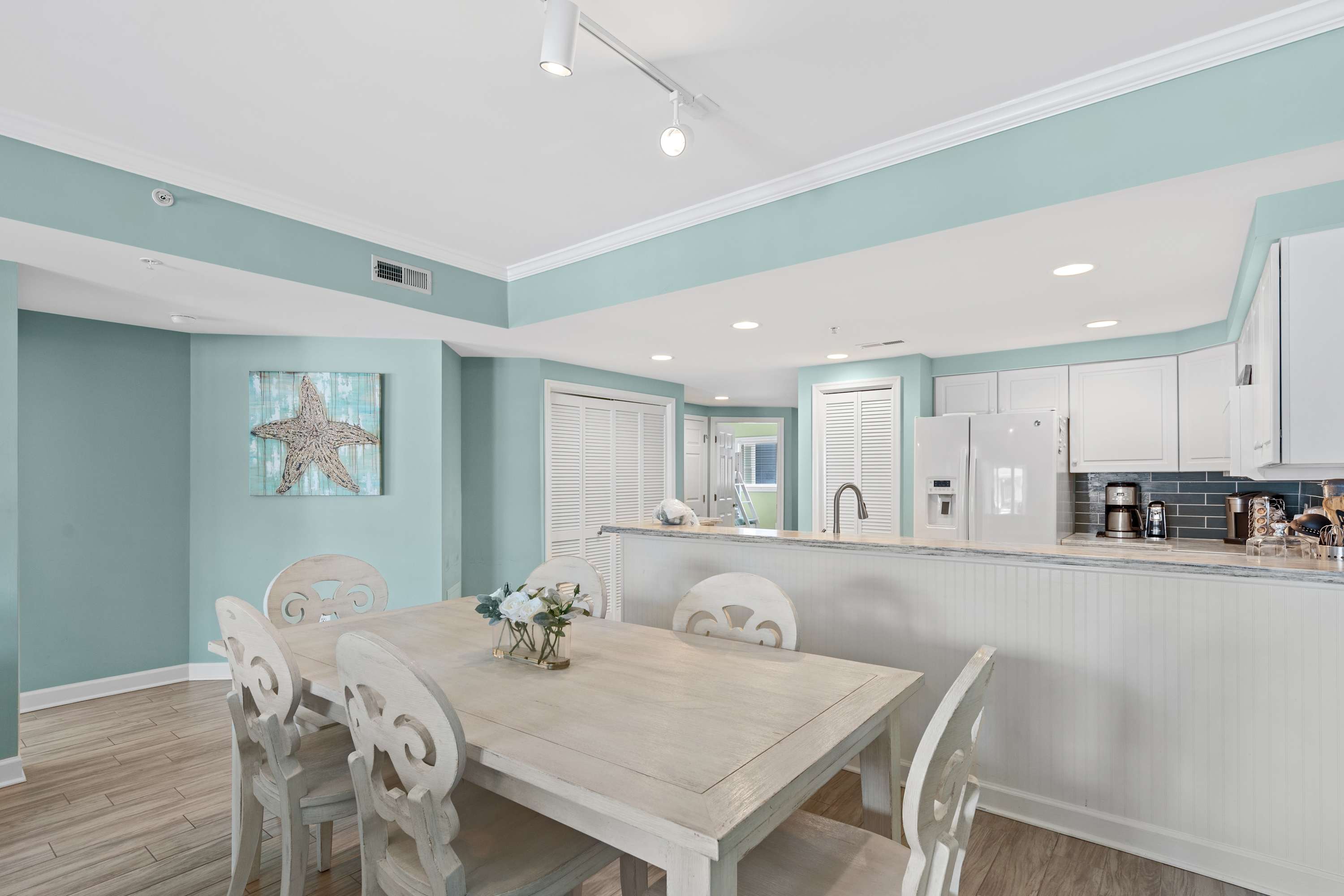 Island Cabana 204