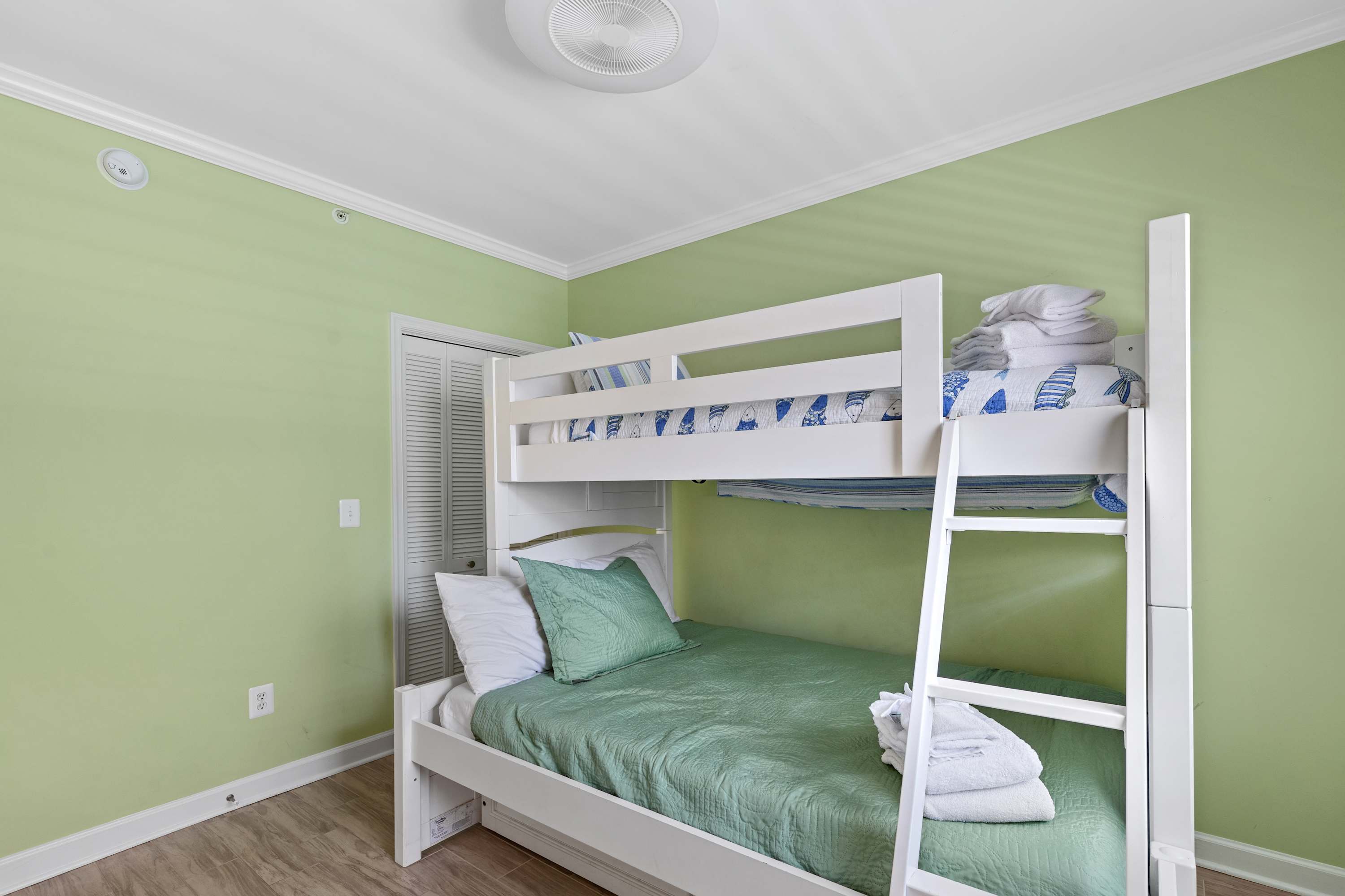 Island Cabana 204