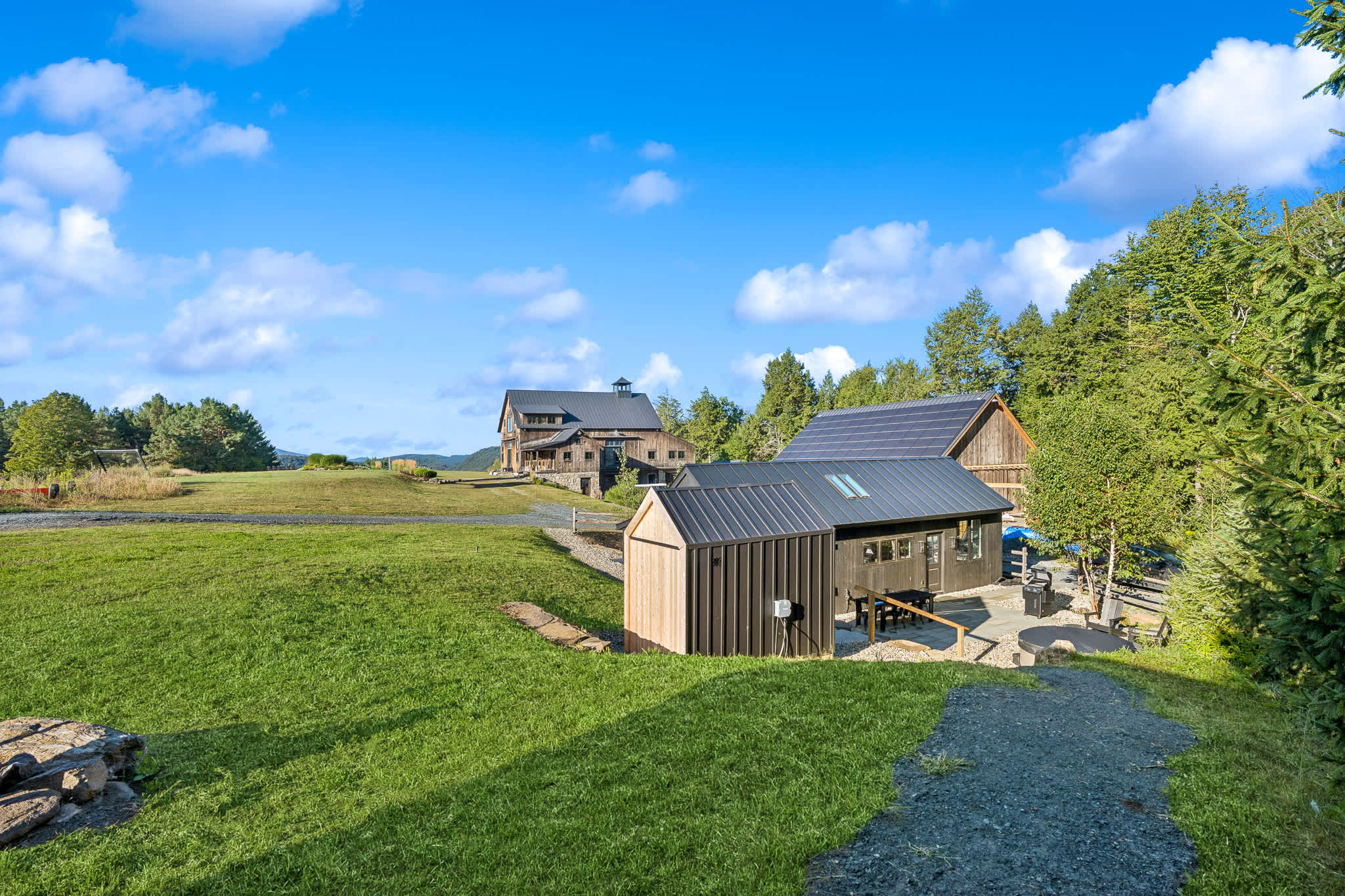Ski-In/Out to S6, Sauna & Hot Tub | Little House