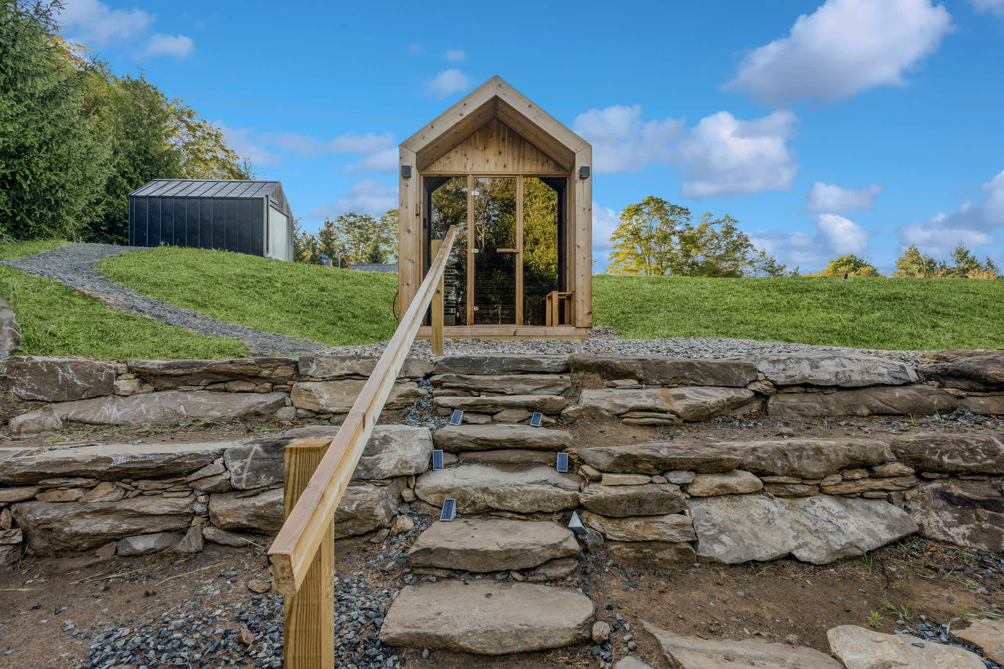 Ski-In/Out to S6, Sauna & Hot Tub | Little House