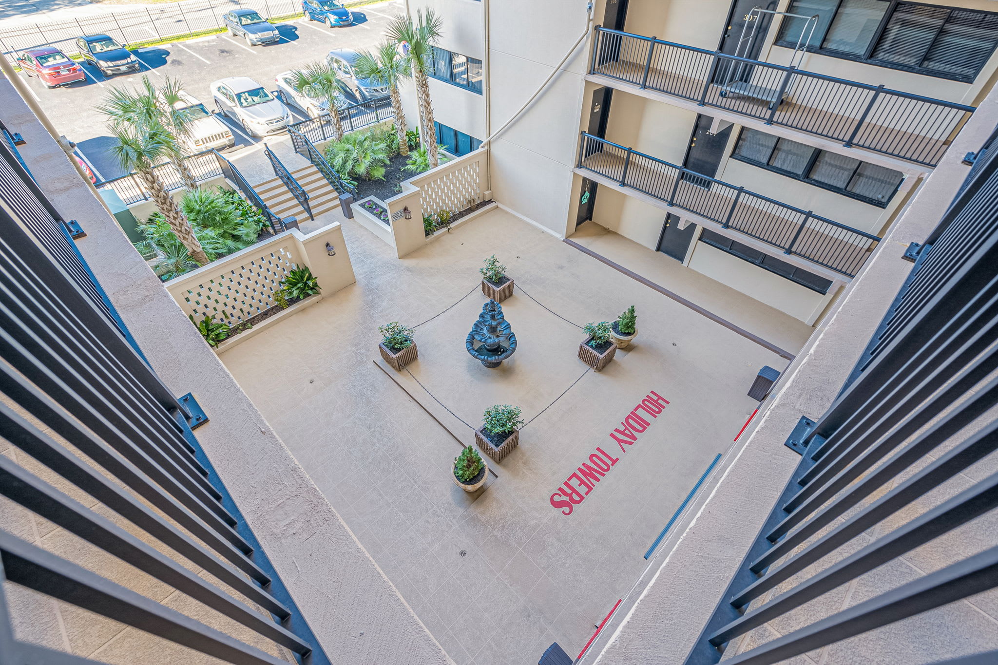 Holiday Towers 602 Near Ocean | Photo 52