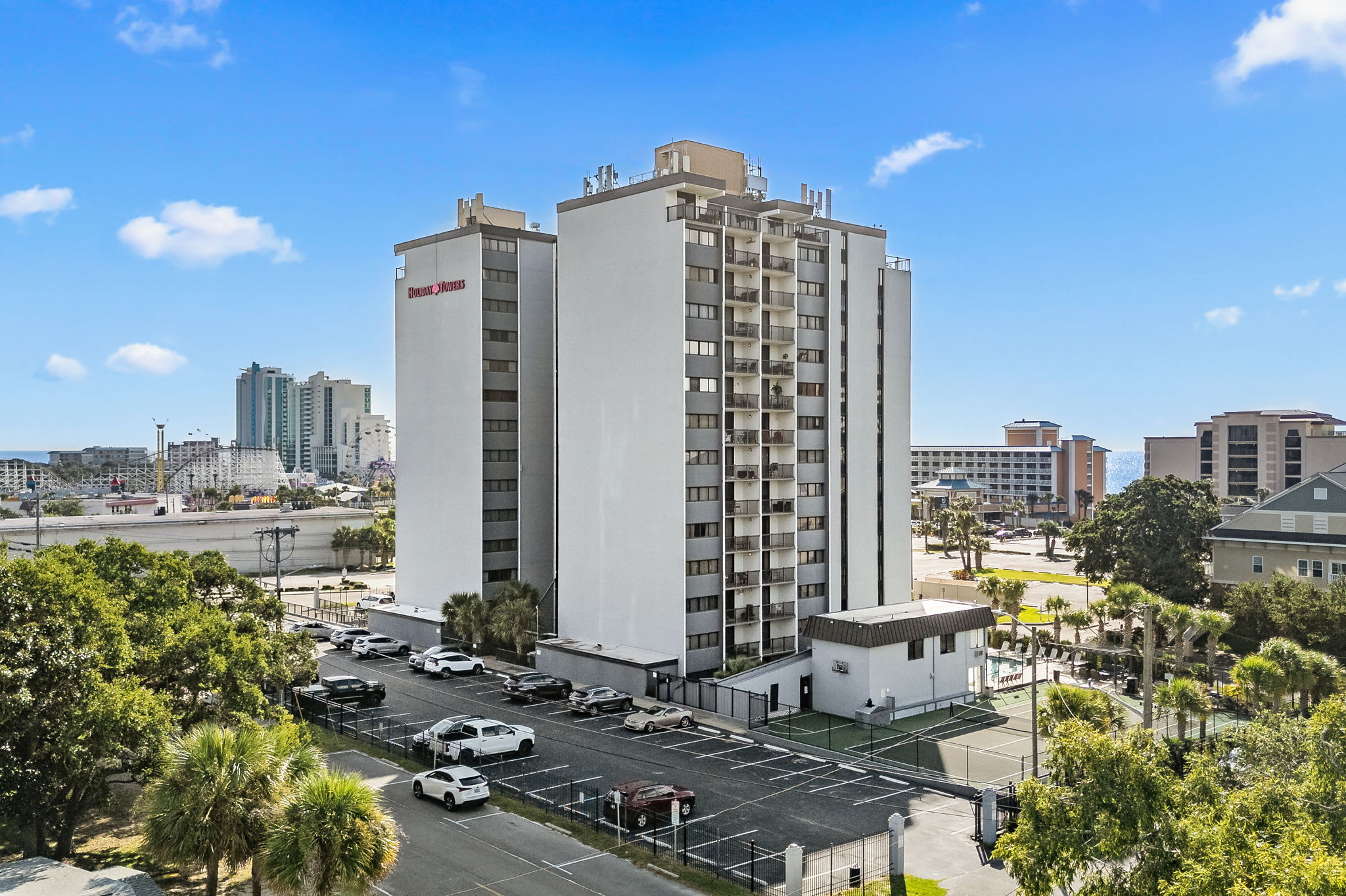 Holiday Towers 602 Near Ocean | Photo 45