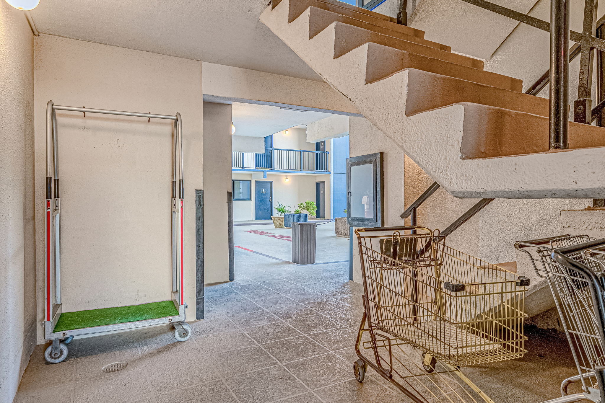 Holiday Towers 602 Near Ocean | Photo 44