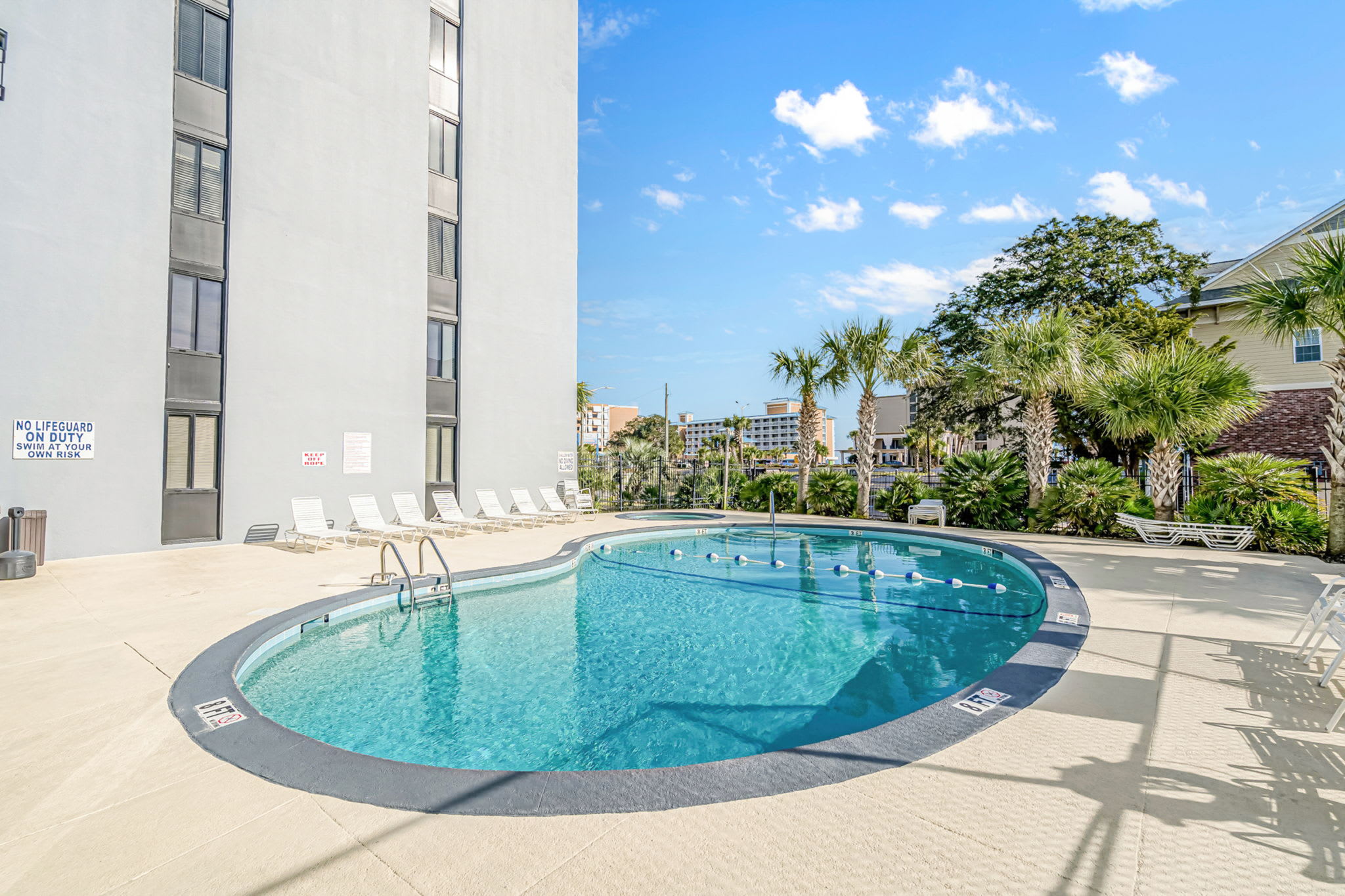 Holiday Towers 602 Near Ocean | Photo 40