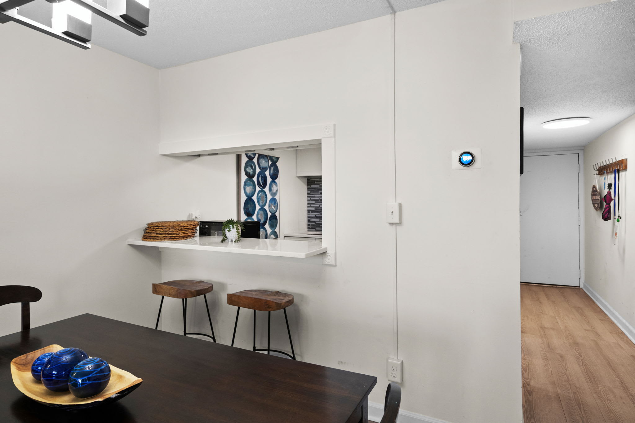 Holiday Towers 602 Near Ocean | Photo 19