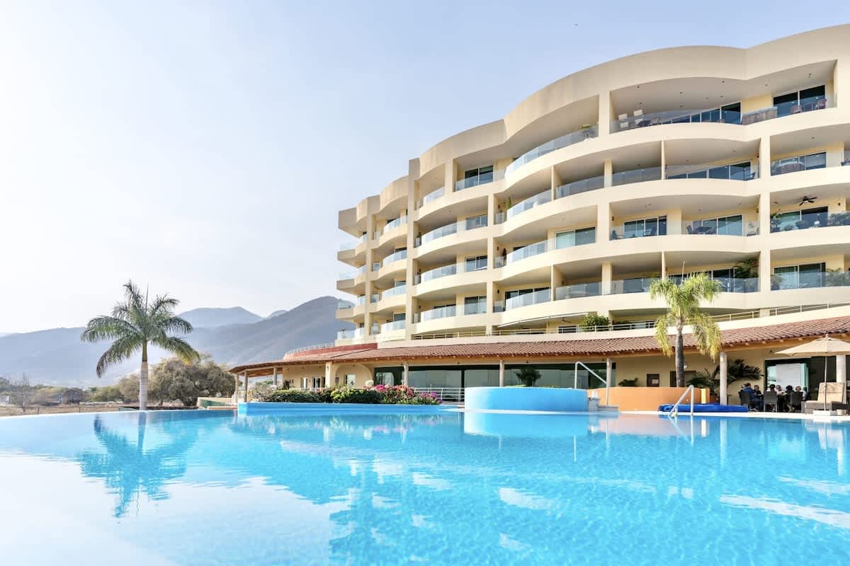 El Dorado 106 | Condo Pool, Lake Views | Long Term rental