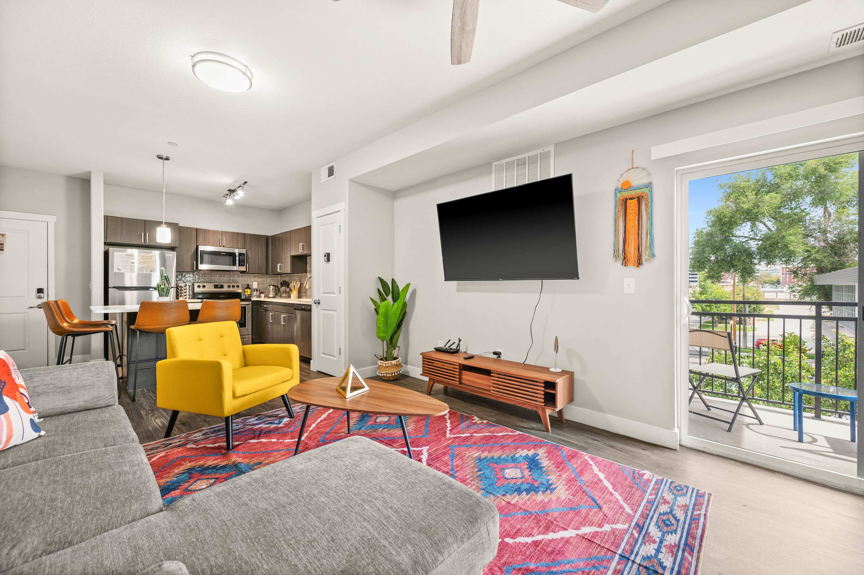 Downtown SLC - Hot Tub - Gym - Free Parking