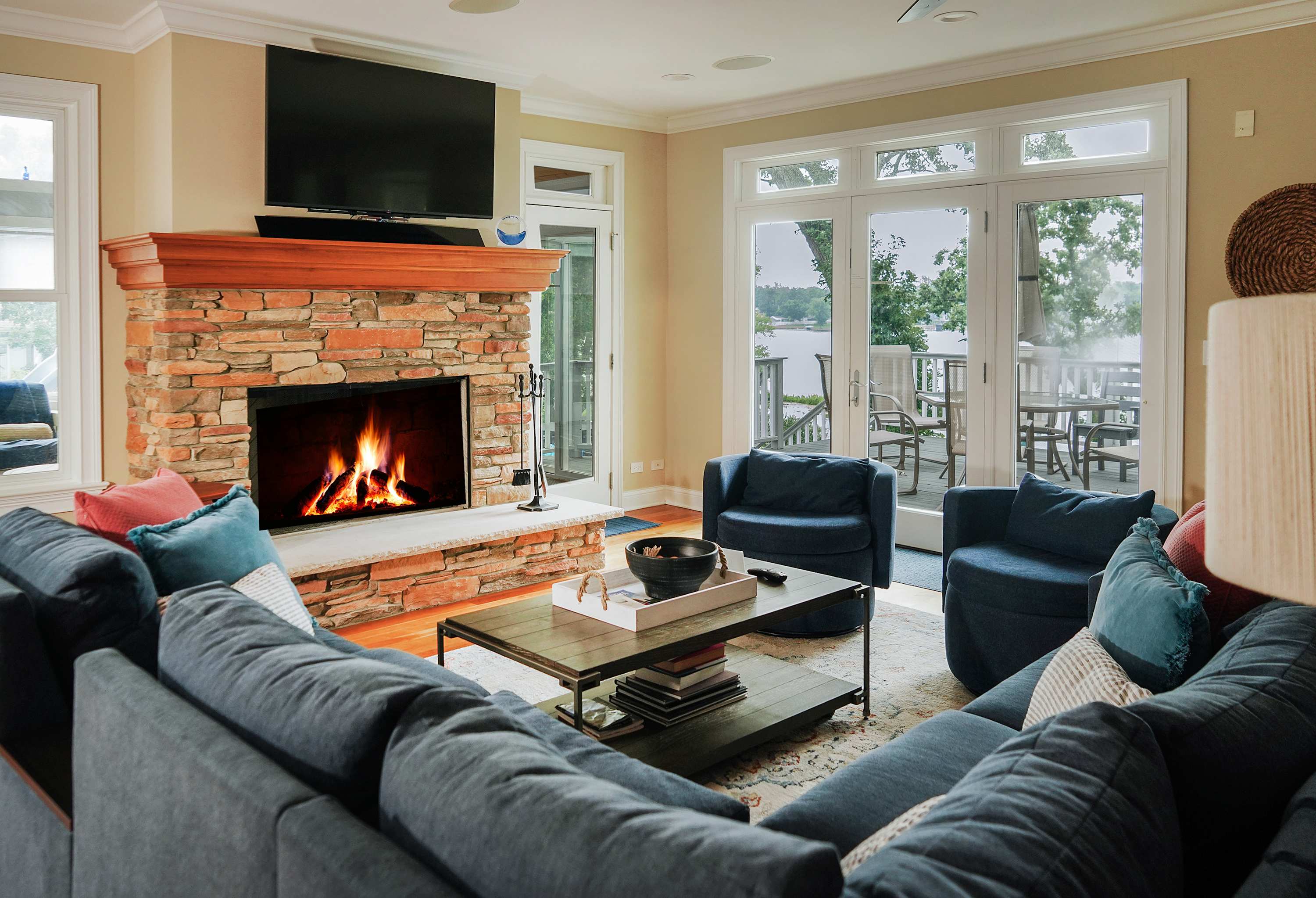 Gather around on the sectional seating and enjoy your favorite movies