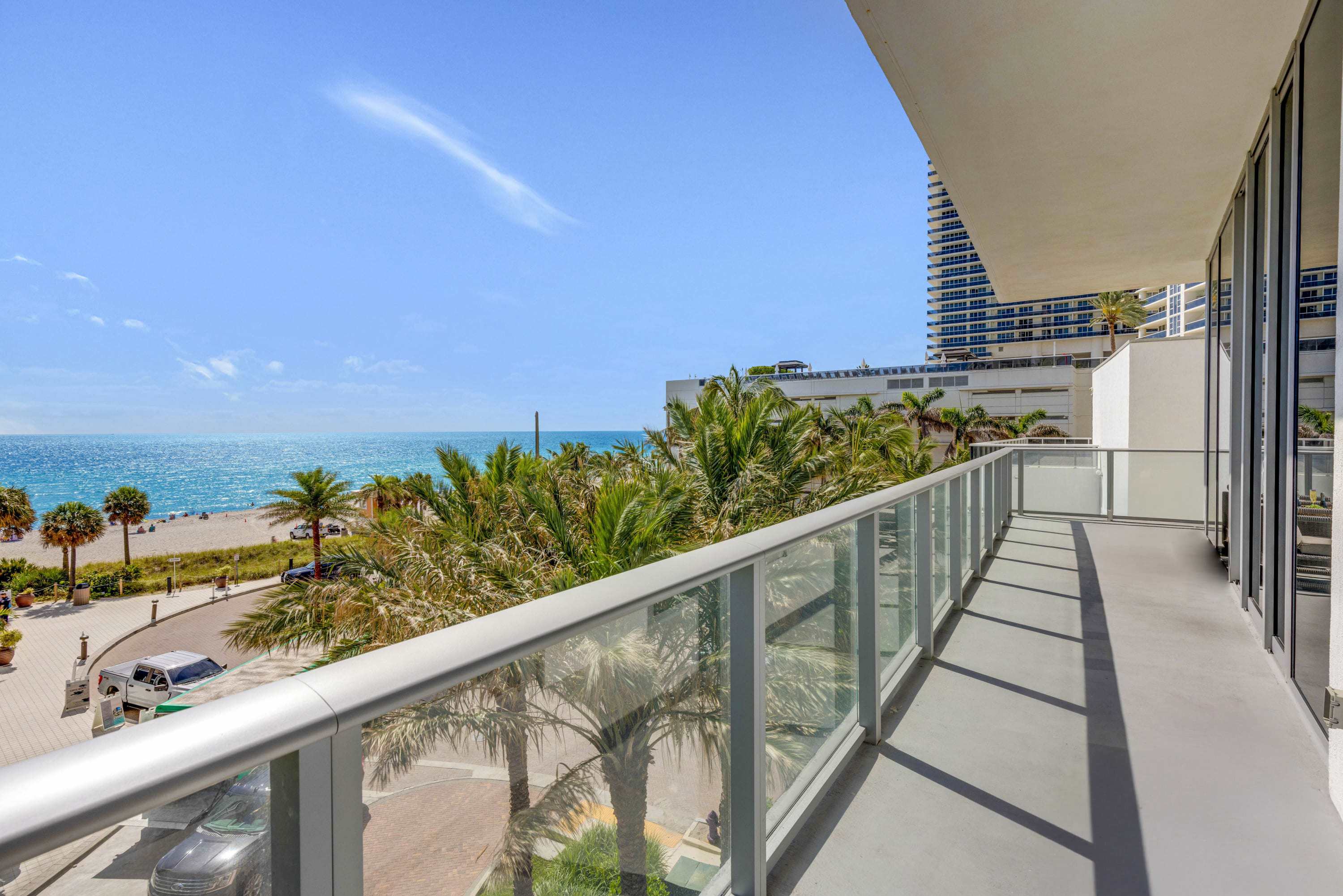 Ocean and Beach View | Amazing Pool + Gym