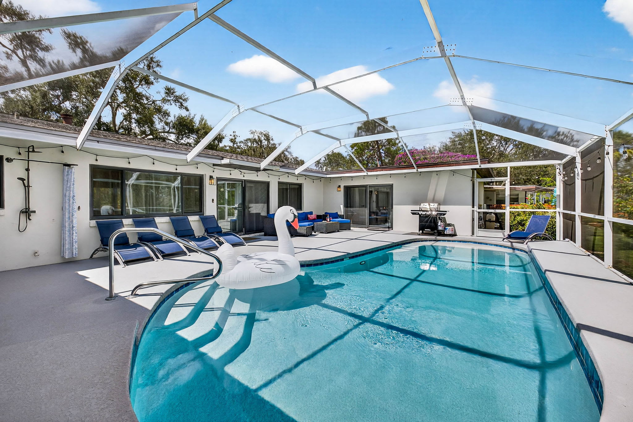 The Grandview | A Luxe Family Retreat w/Pool — Temple Terrace, FL — vacation rental