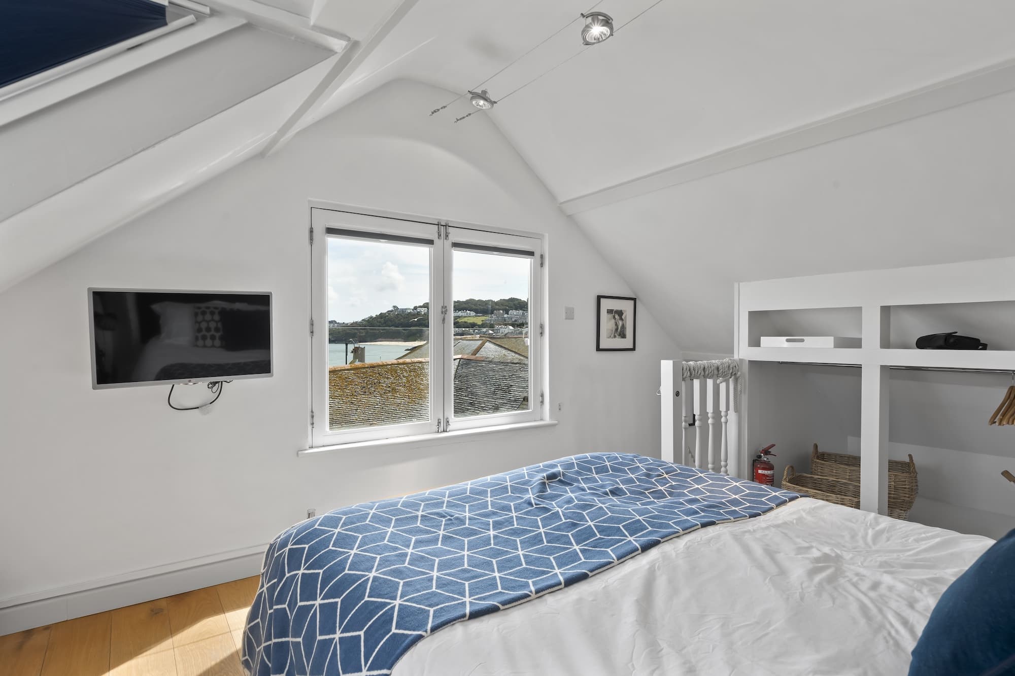 Cosy Fisherman’s Cottage, Seconds from Waterfront