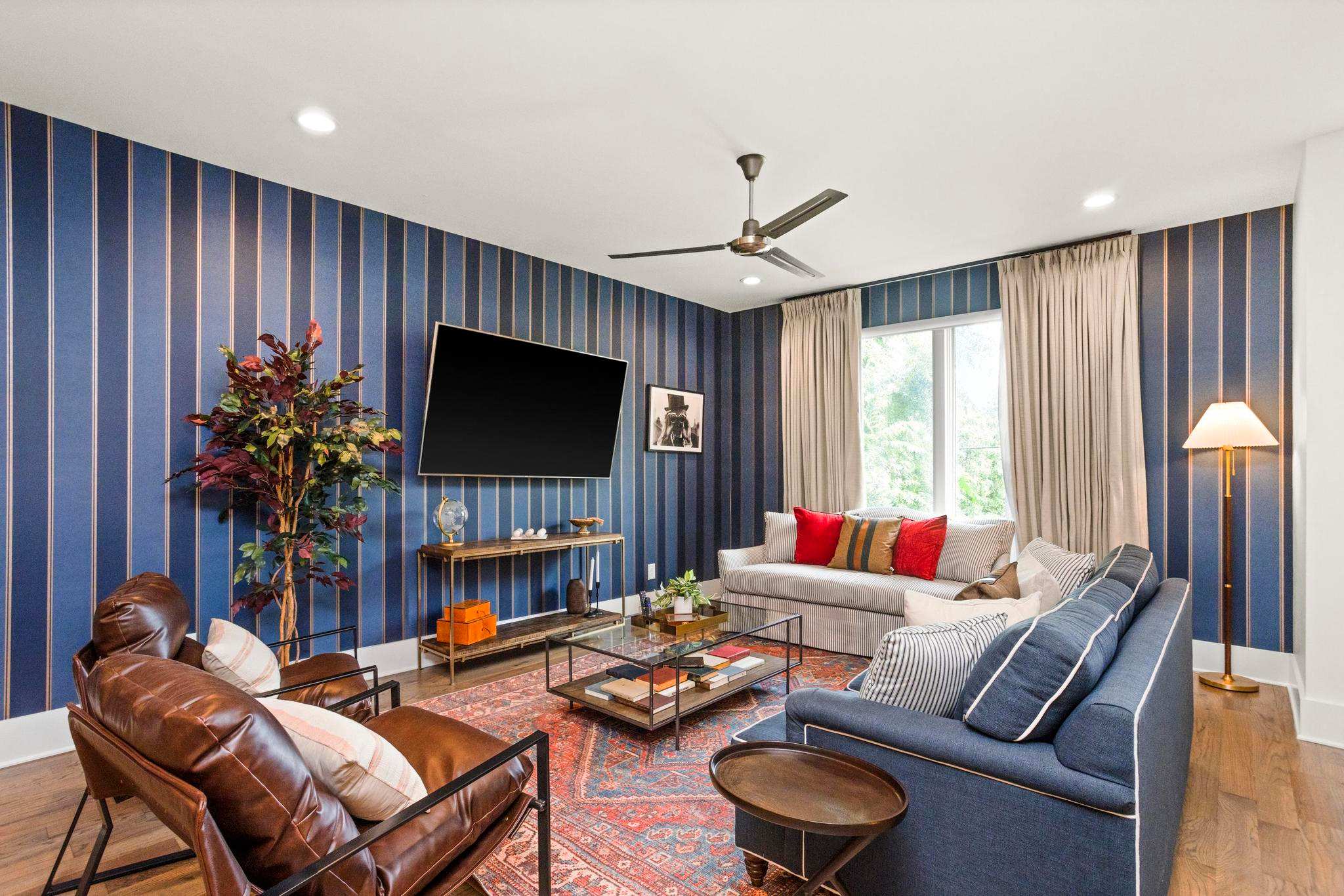 12 South | 7 Beds | 2mi to Broadway — Nashville, TN — vacation rental
