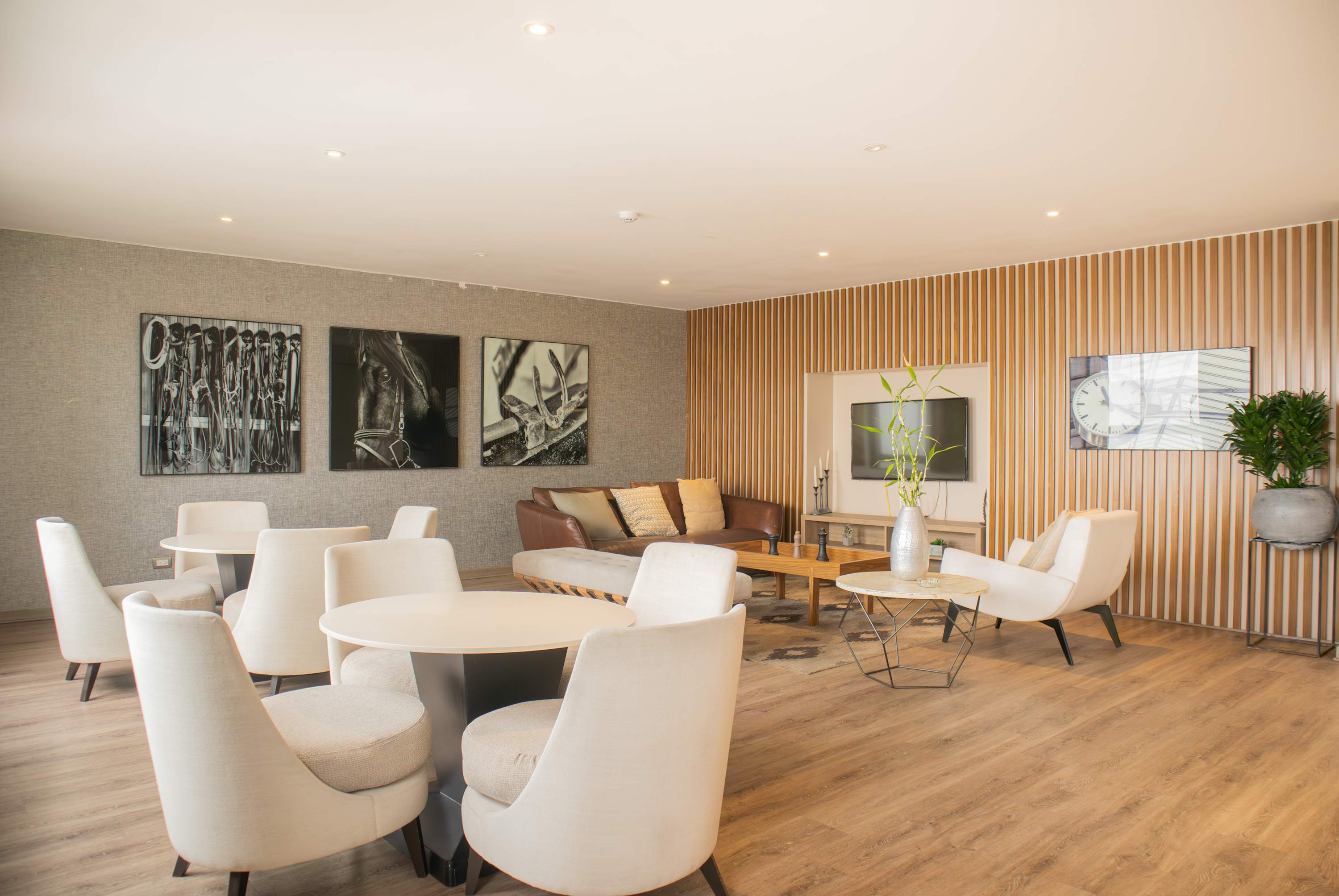 W* | Bright 1br W/ Private Balcony In Barranco - Peru