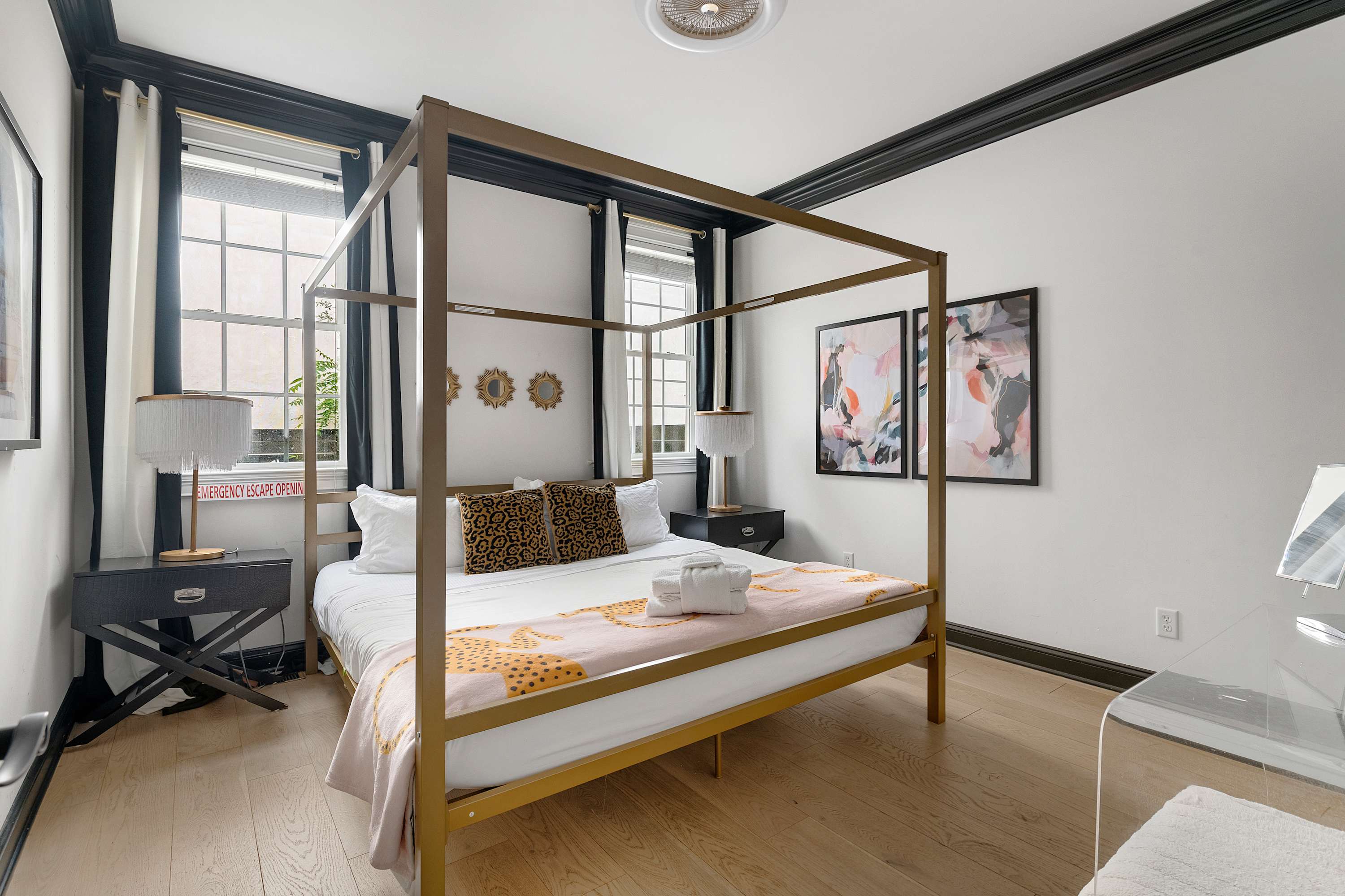 Bedroom #1: King Bed