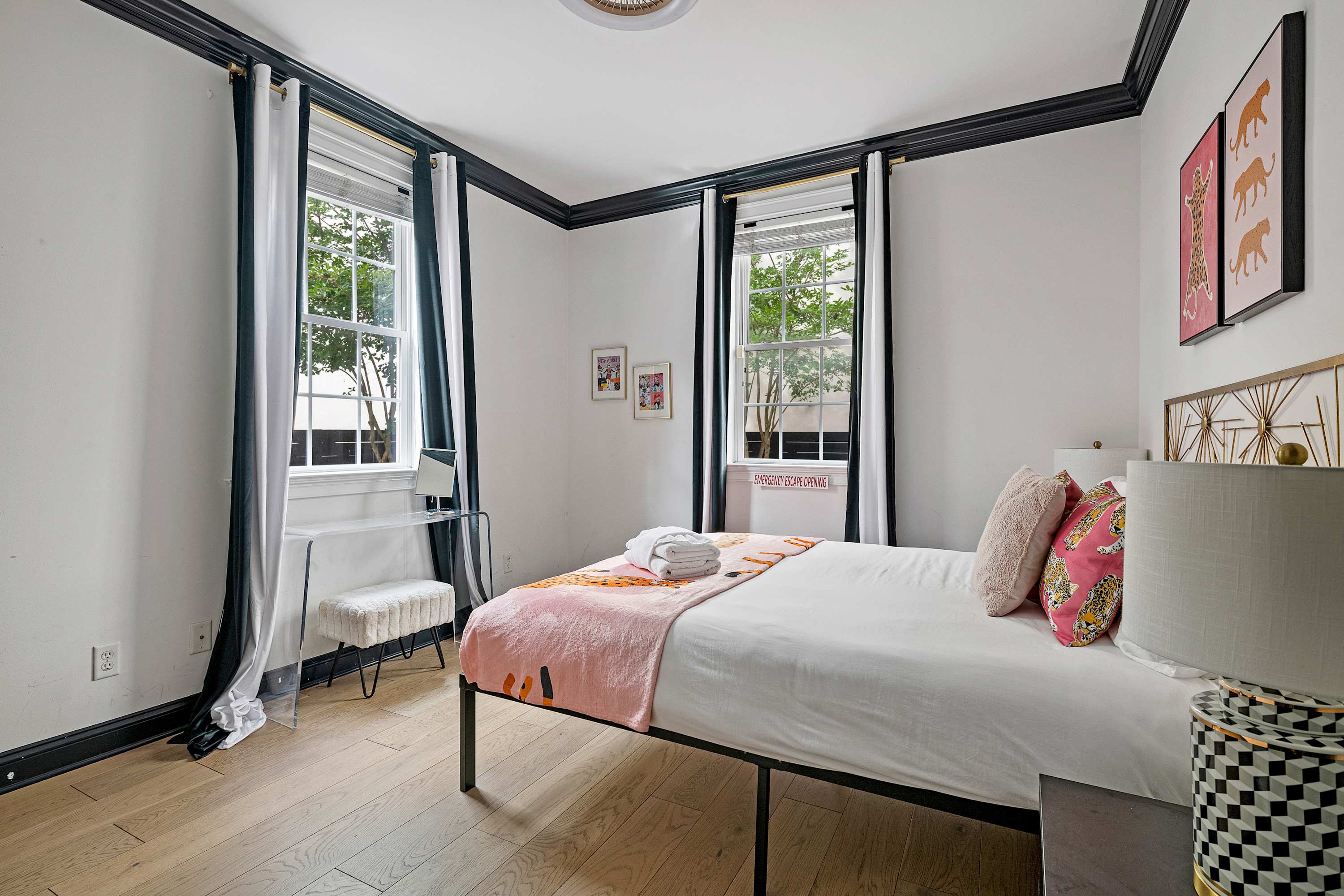 Bedroom #3: Queen Bed