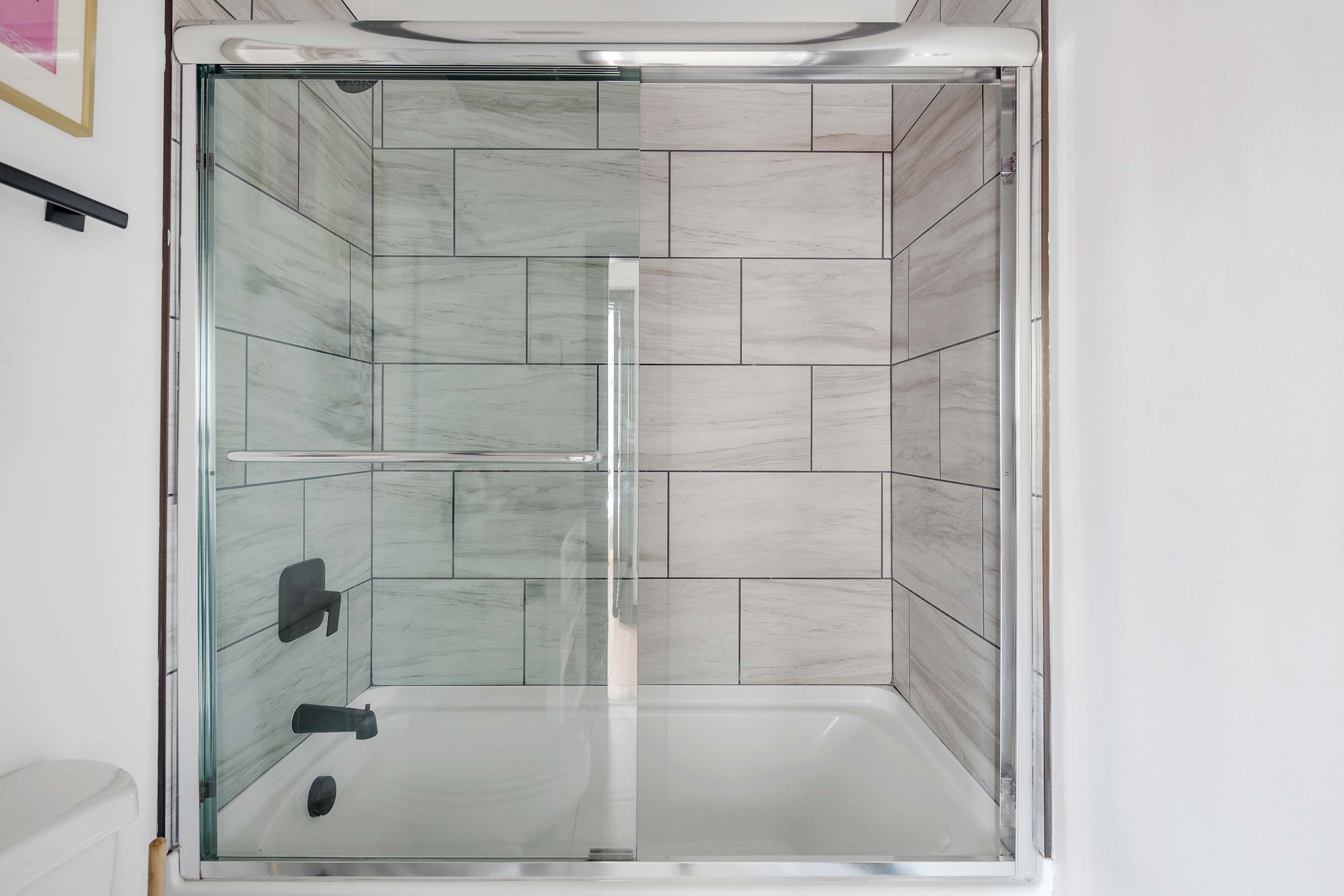 Bathroom #3: Full bath