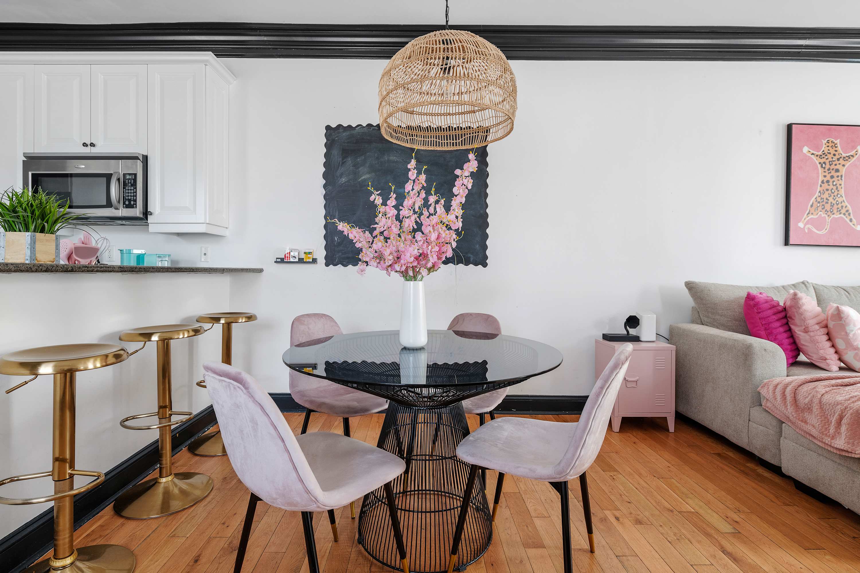 Second floor dining seating