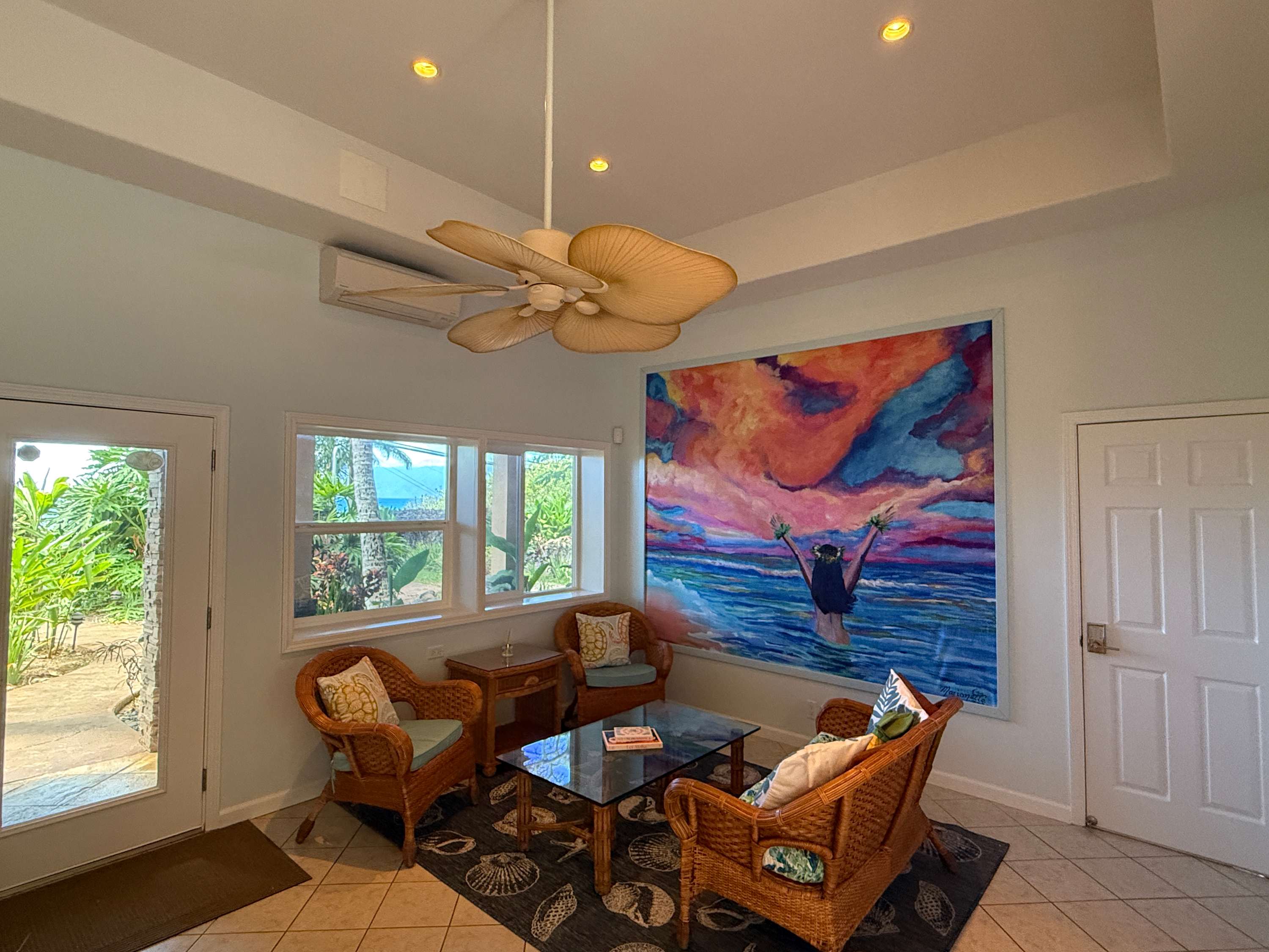 Maui B&B | 3 Oceanview Rooms | Steps from Beach w. AC | BBQ & Free Breakfast — Lahaina, HI — vacation rental