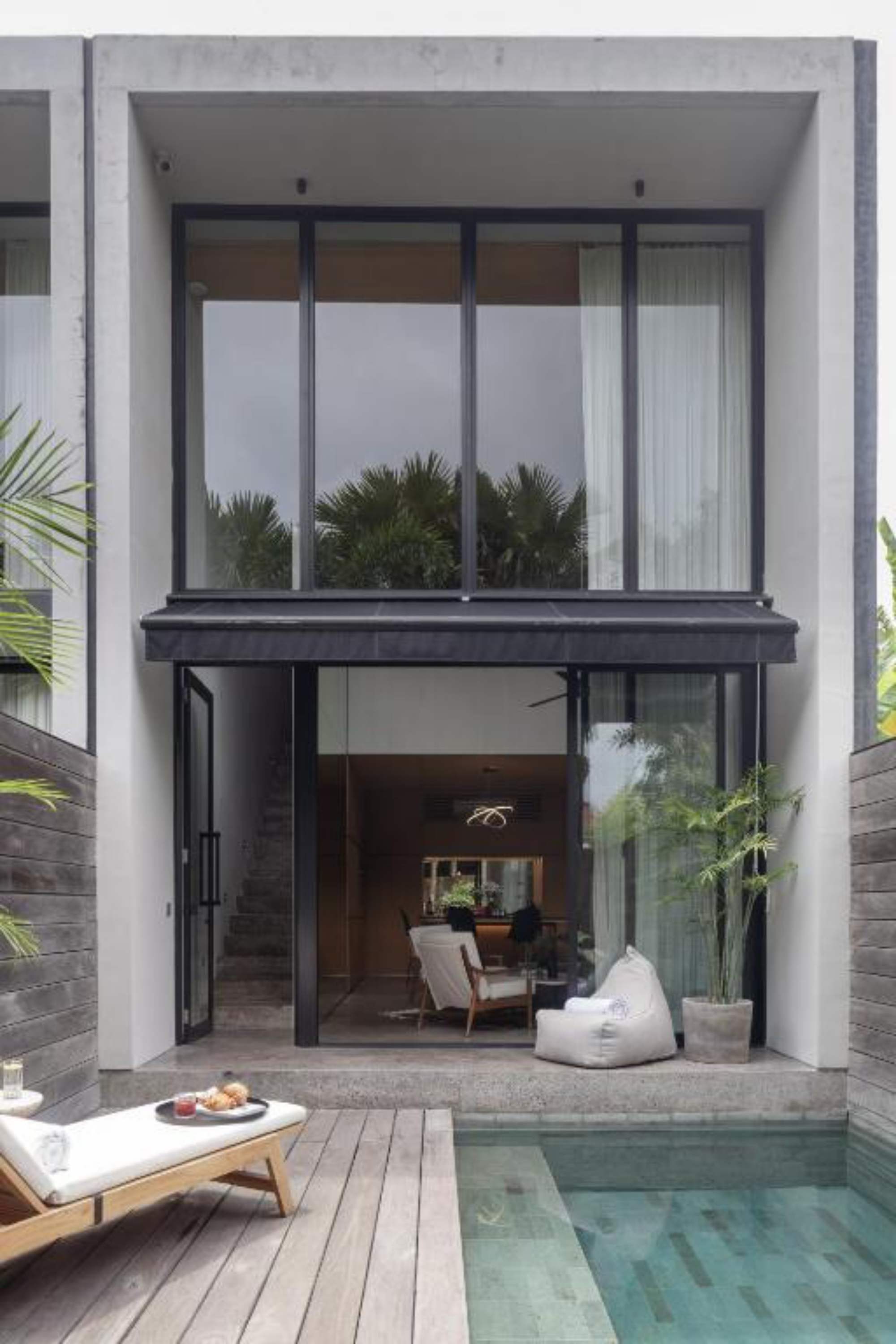 Two Bedroom Townhouse Deluxe Pool