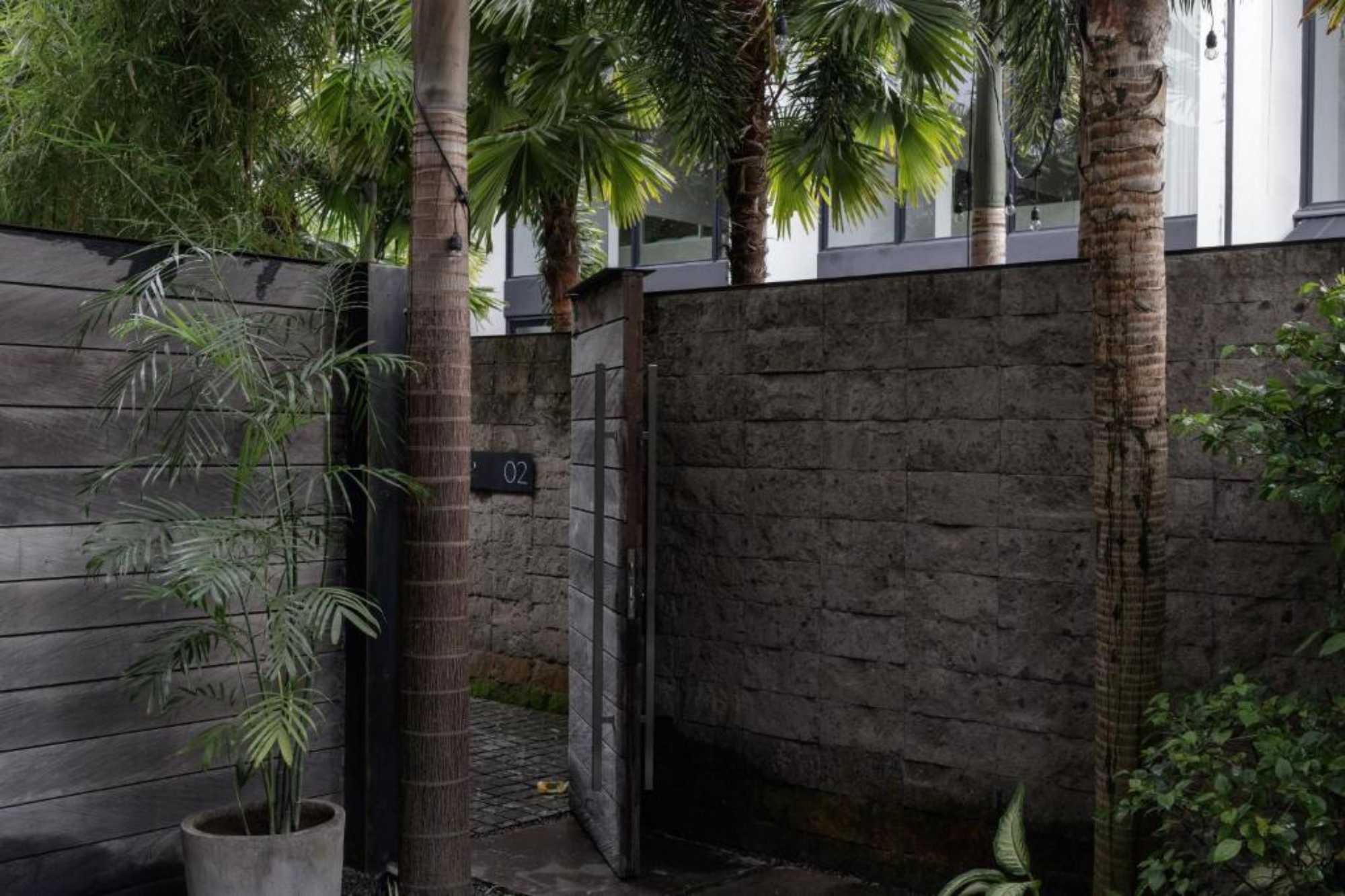 Two Bedroom Townhouse Deluxe Pool