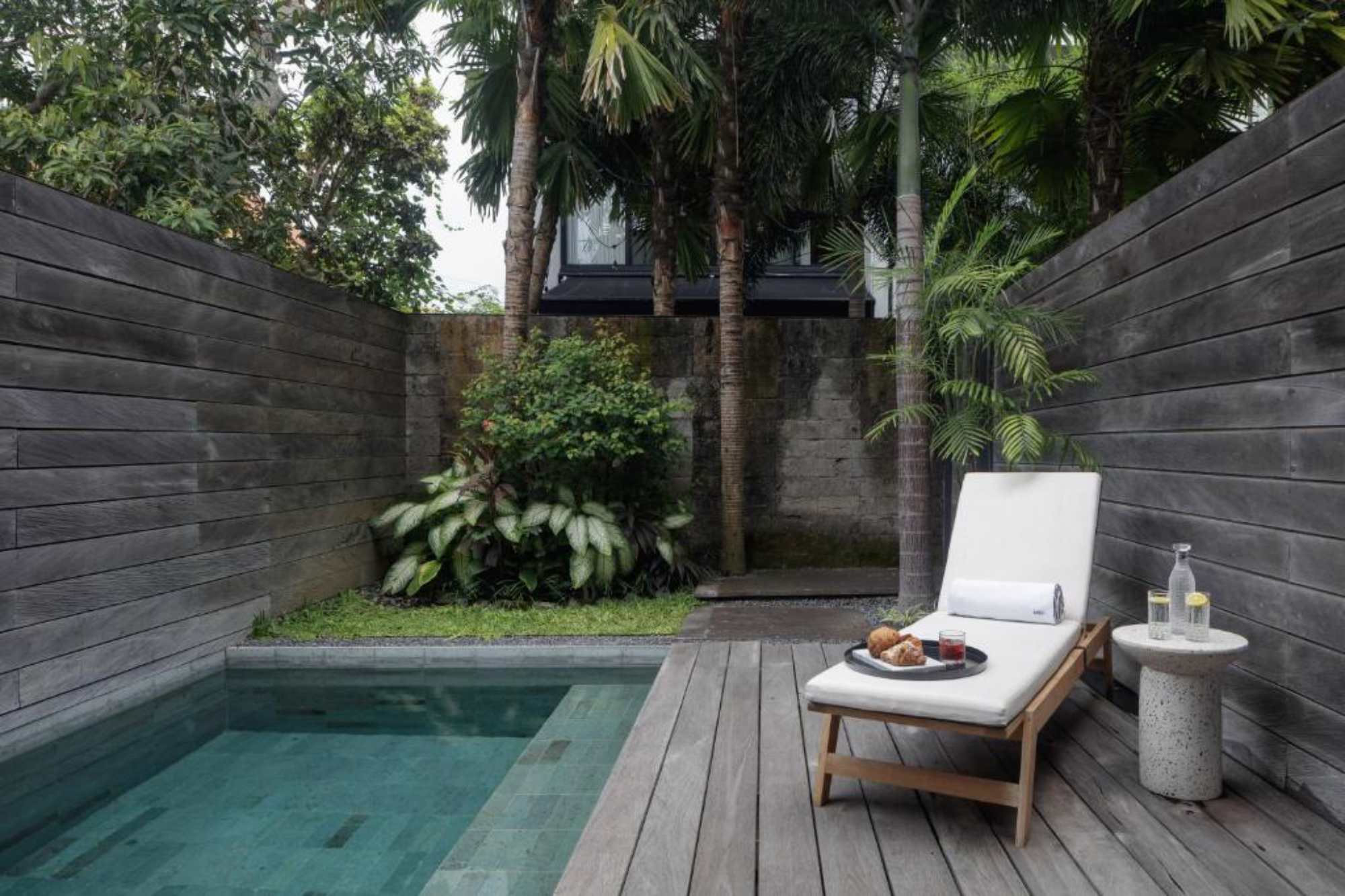 Two Bedroom Townhouse Premium Pool