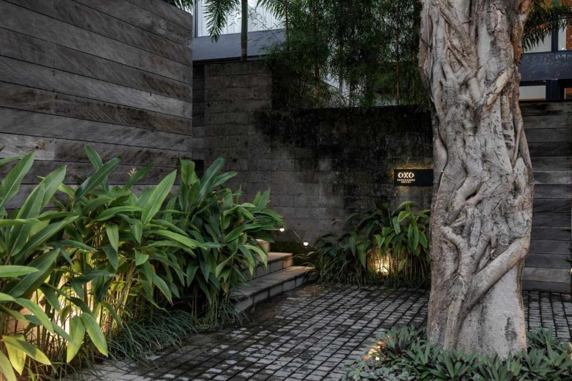 Two Bedroom Townhouse Premium Pool