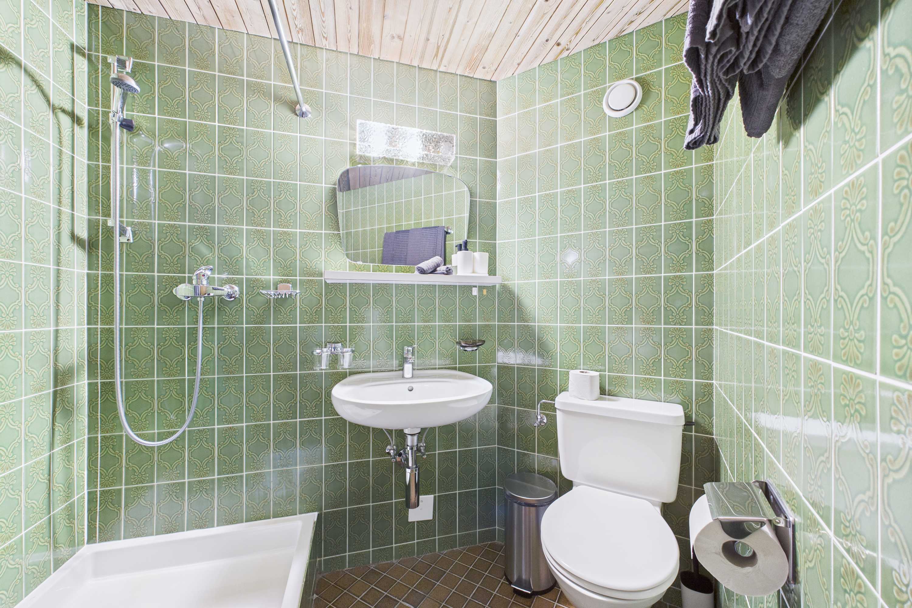 Central Double Room in Saas-Fee | Self Check-in — 11