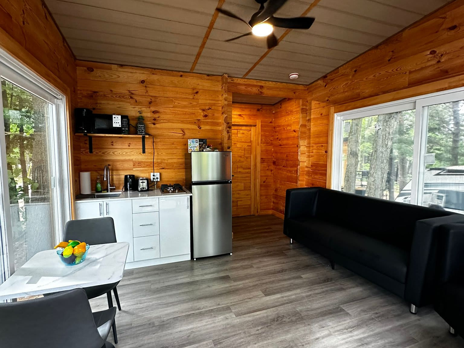 Unique 1-Bedroom Eco Log Cabin in Parry Sound #106