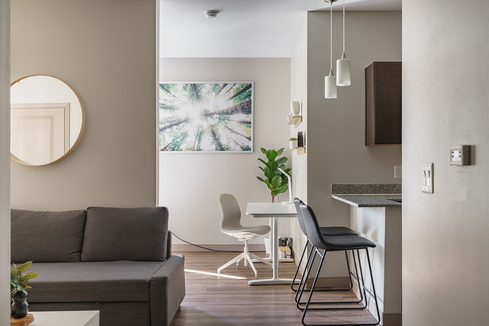 Modern Downtown Luxury Apartment — Columbus, OH — vacation rental