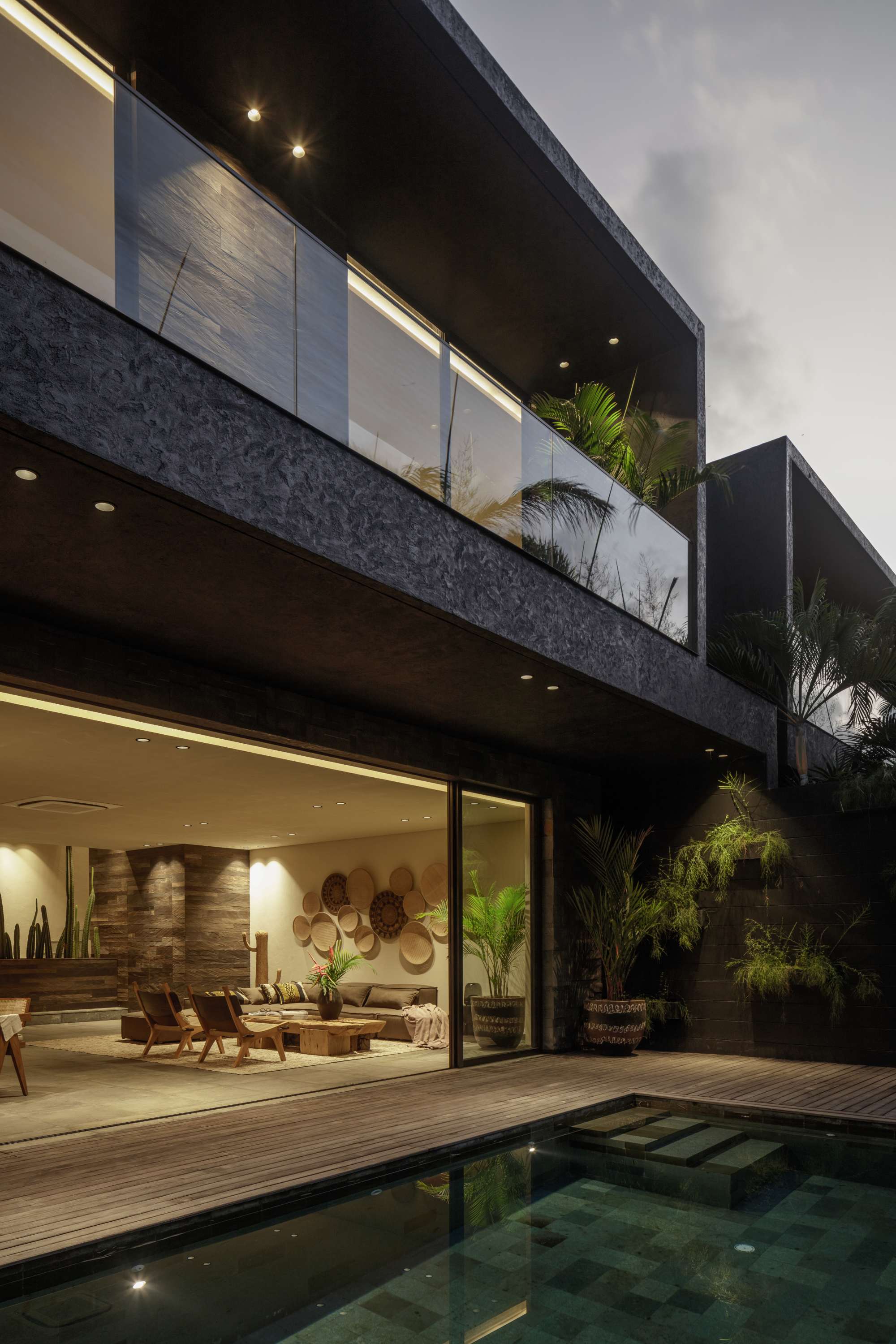 Black Villas Canggu by OXO