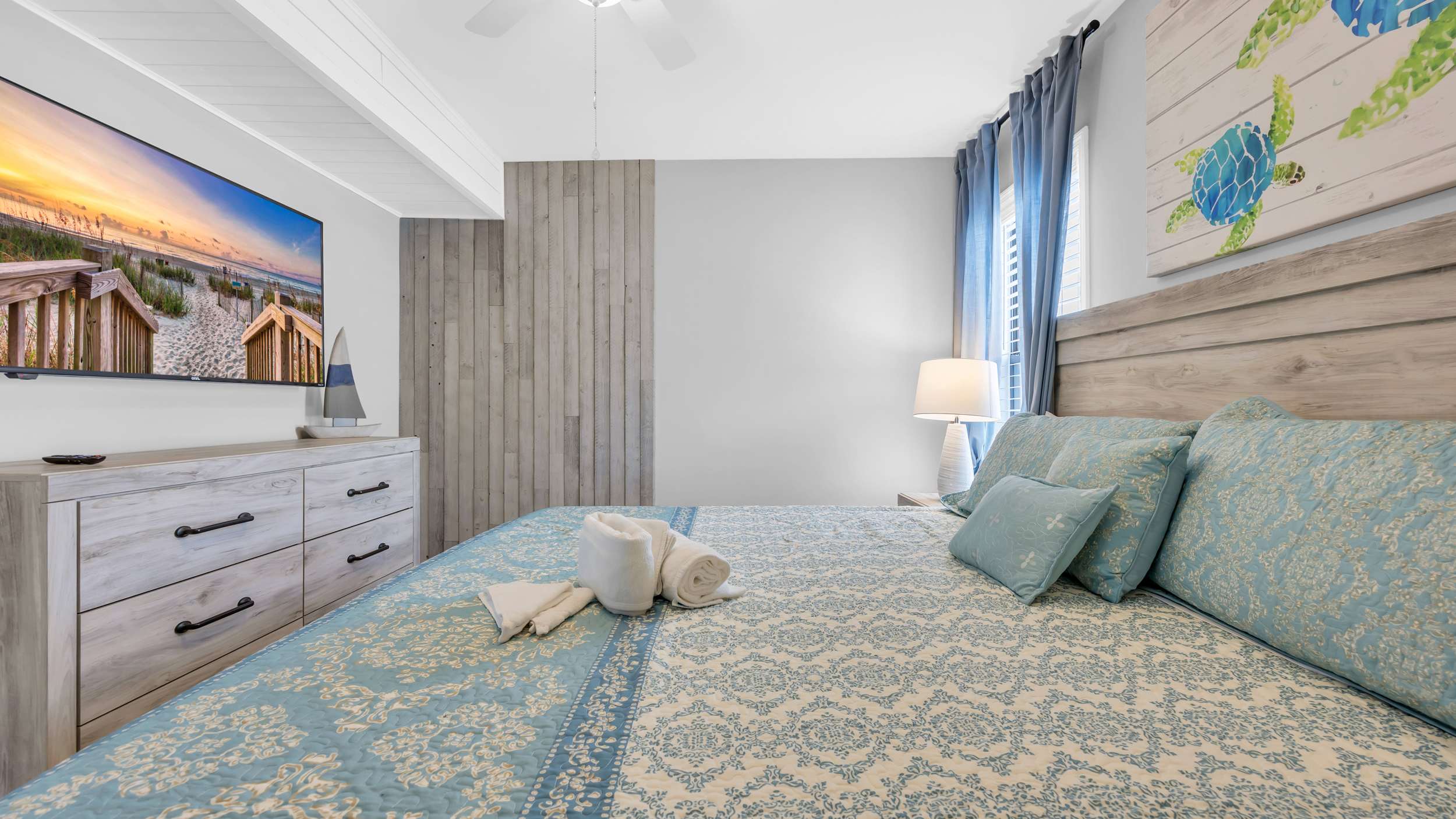 Captain's Cove - Inlet Views w Pool n Casita